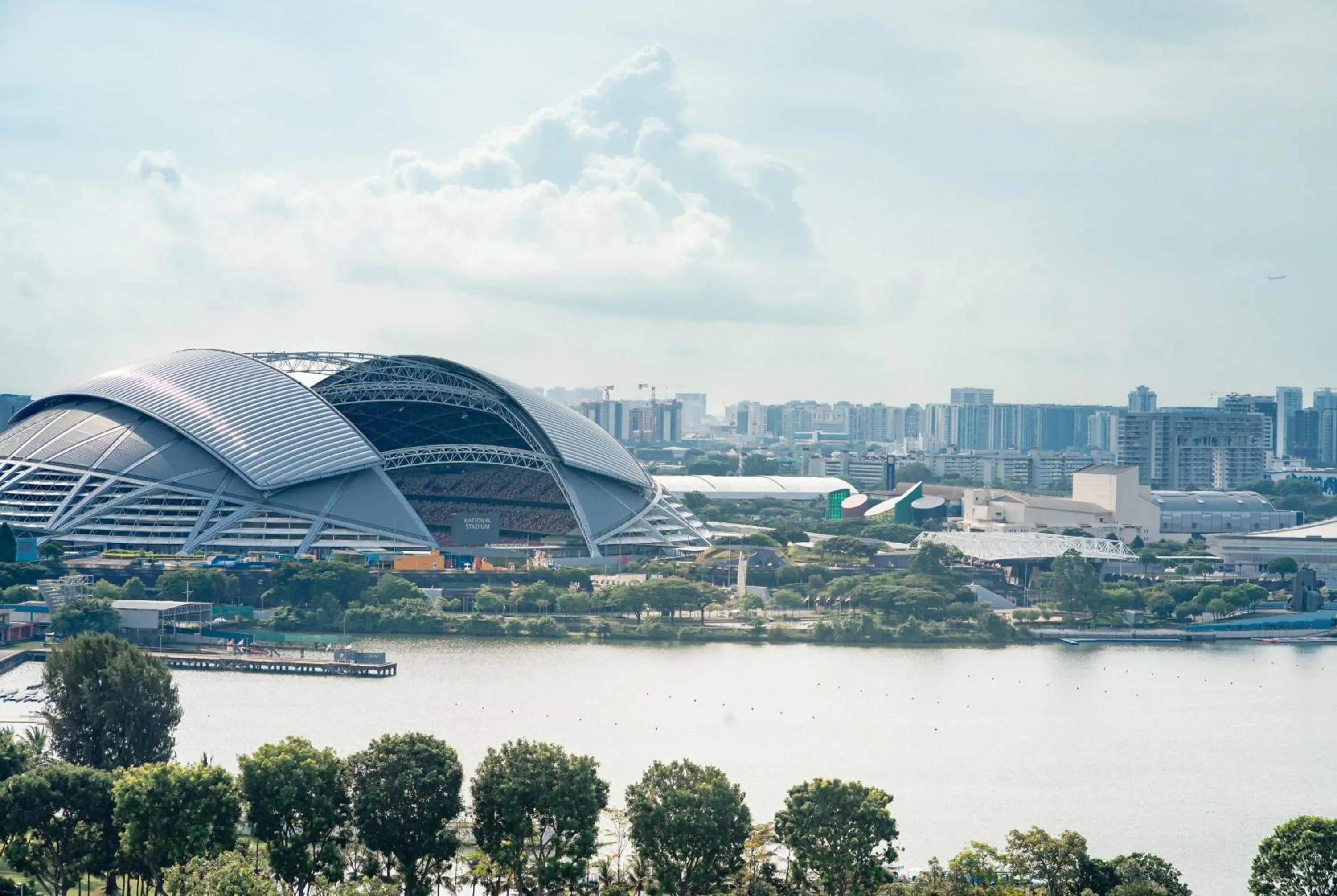 Property building in Hotel Traveltine Downtown Singapore, Trademark Collection