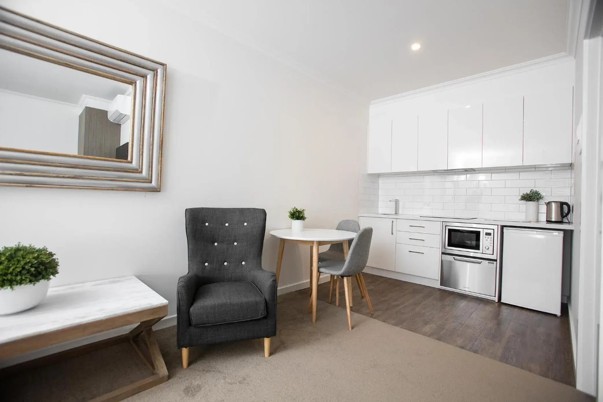 Newington Apartments Newington Apartments