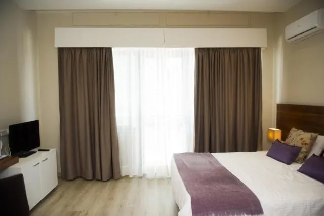 Deluxe Double Room with Balcony in Manolia City Residences