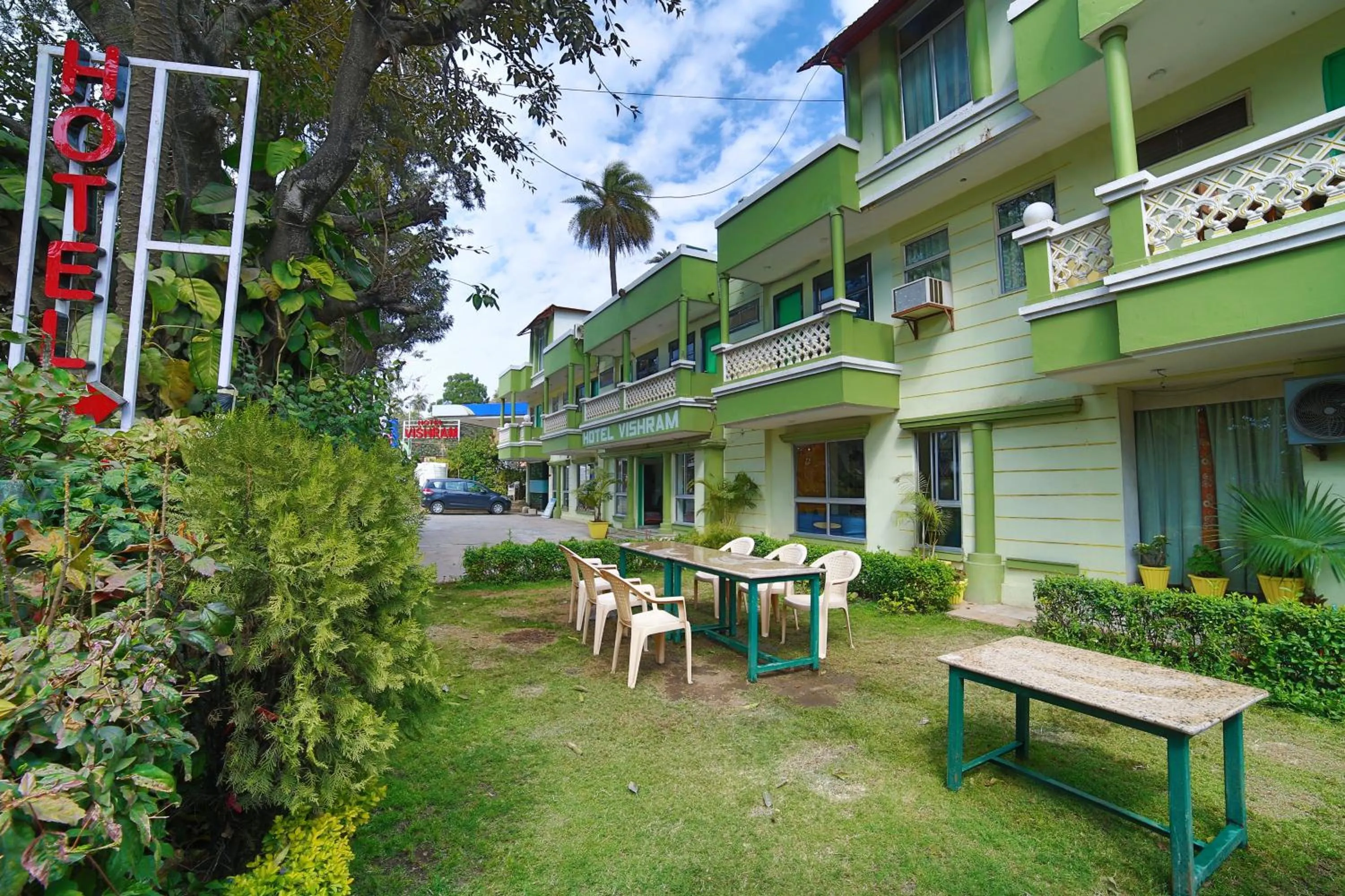 Garden in Hotel Vishram