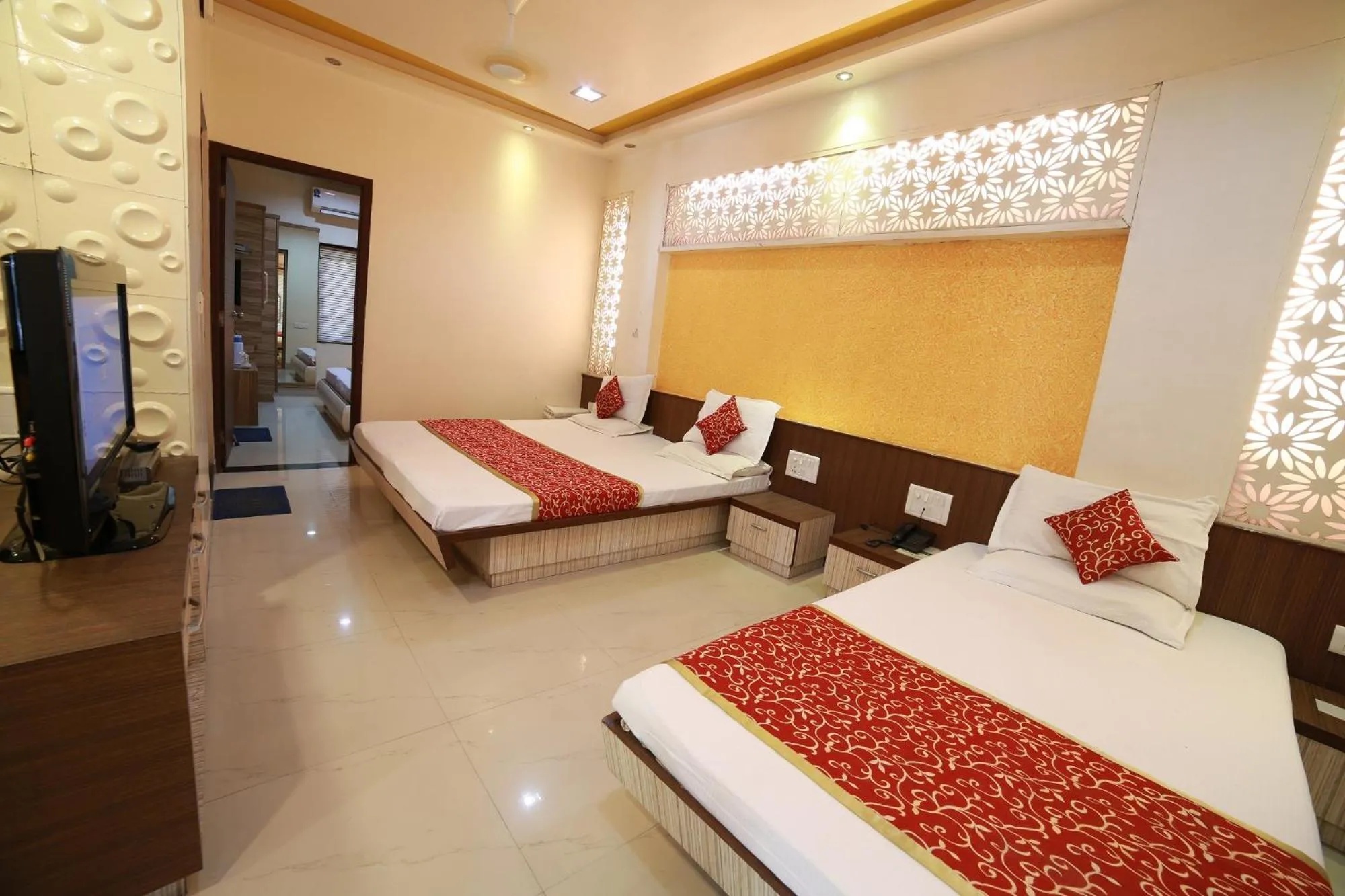 Bed in Hotel Vishram