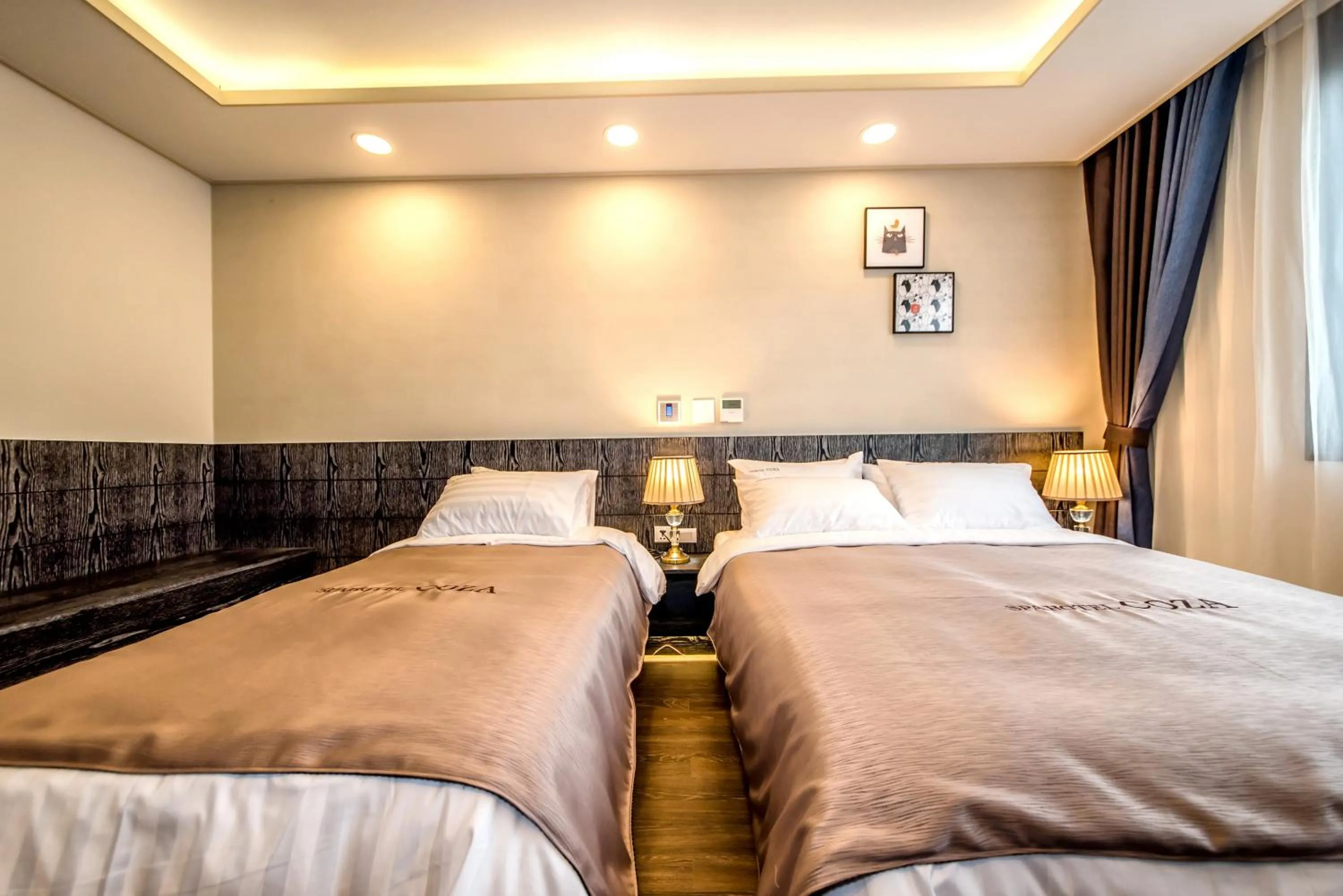 Bed in Seawater Spa Hotel Coza