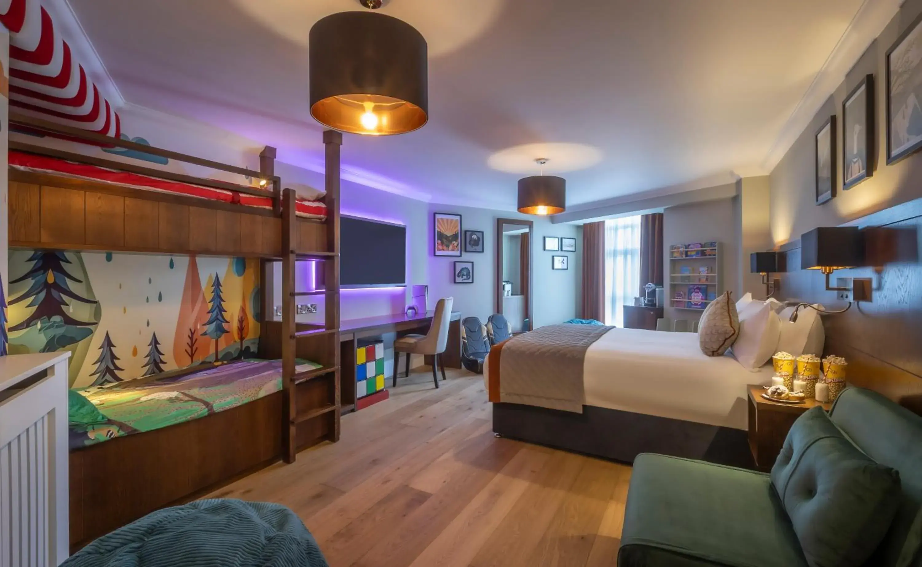 Family Junior Suite in Glenroyal Hotel Family Junior Suite in Glenroyal Hotel