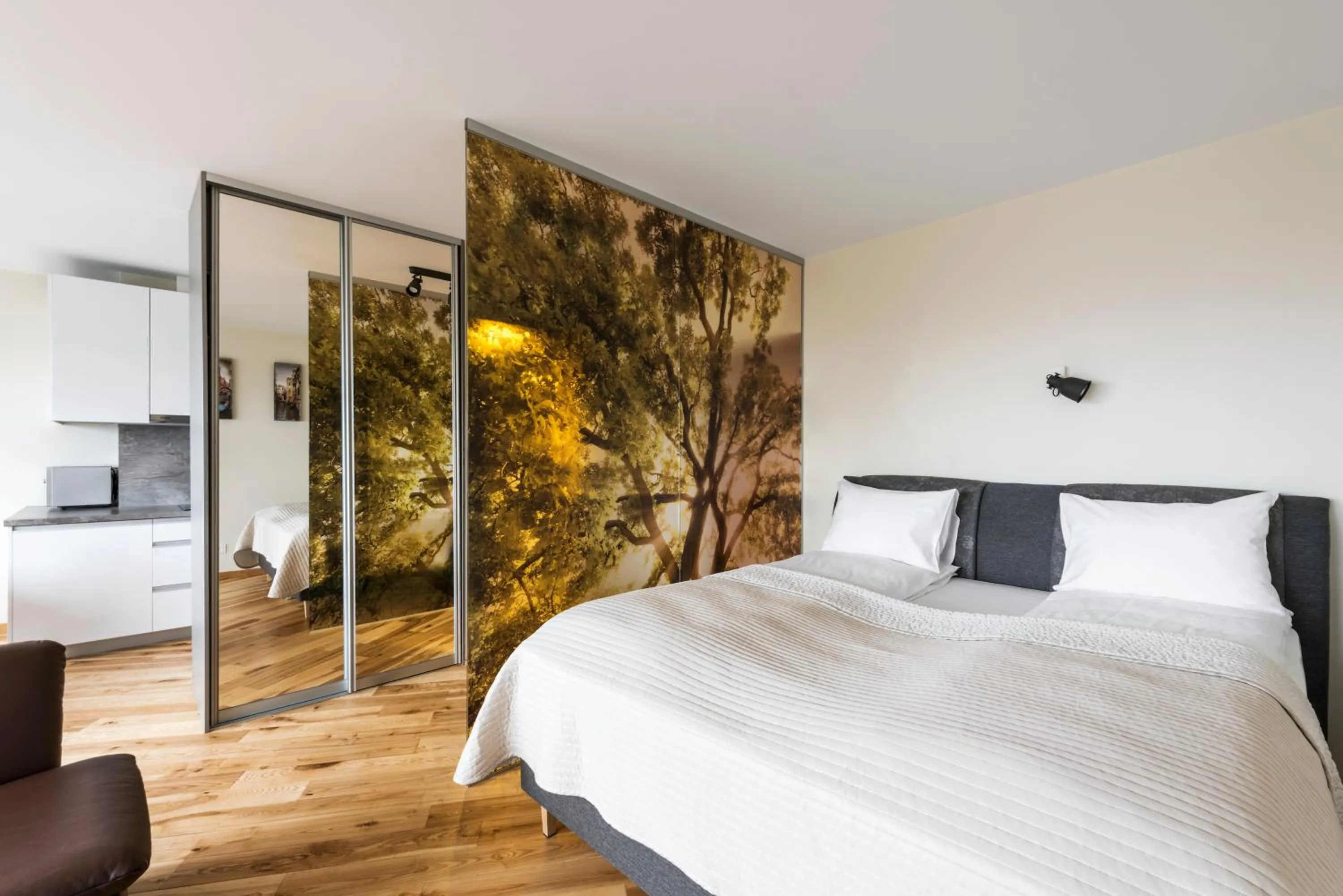 Napoleon Hill Apartment