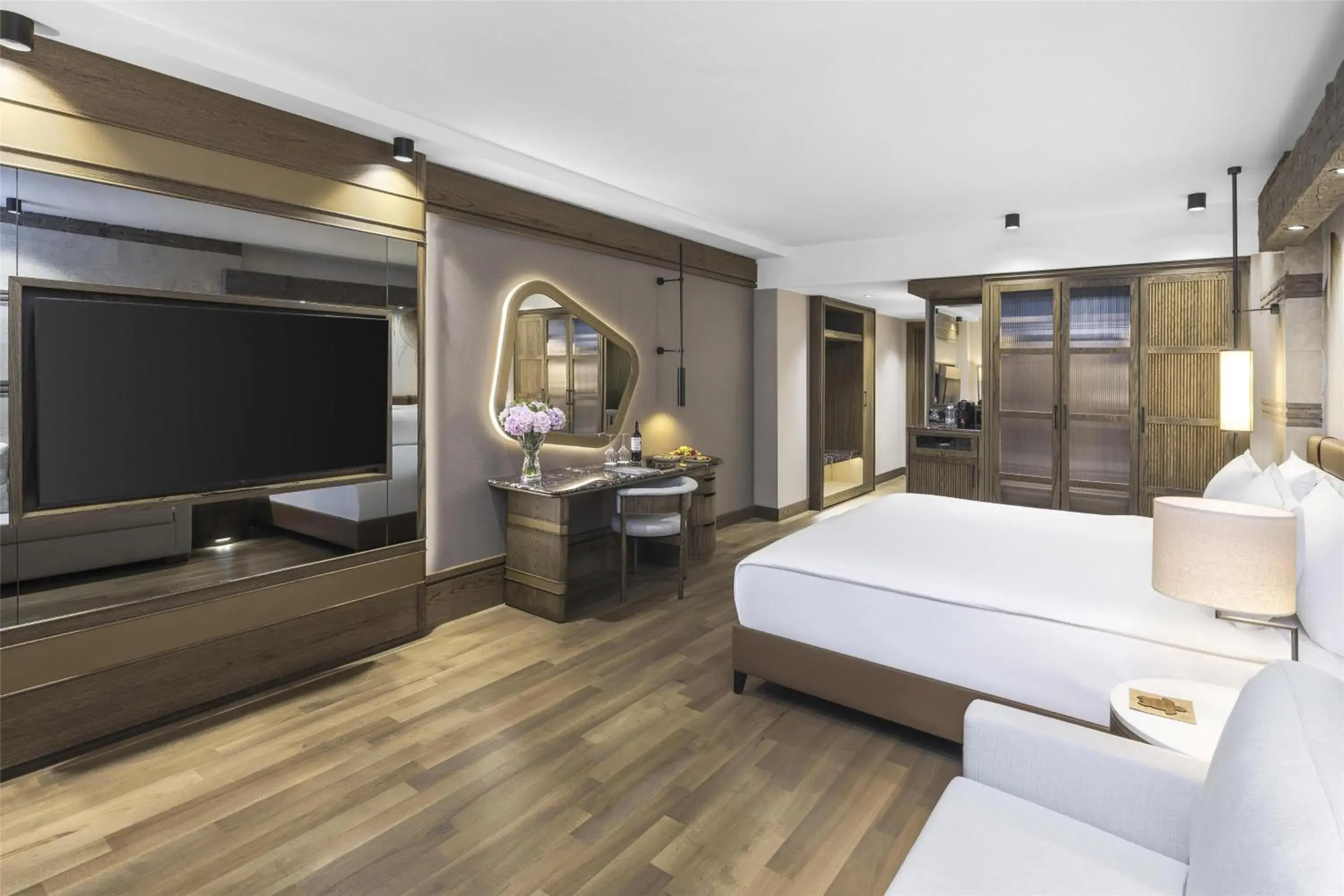 Coffee/tea facilities, Bed in Kempinski Hotel The Dome Belek Coffee/tea facilities, Bed in Kempinski Hotel The Dome Belek