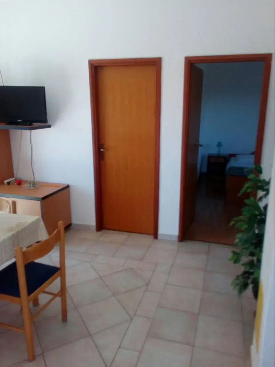 Two-Bedroom Apartment with Balcony in Apartments Irena Two-Bedroom Apartment with Balcony in Apartments Irena