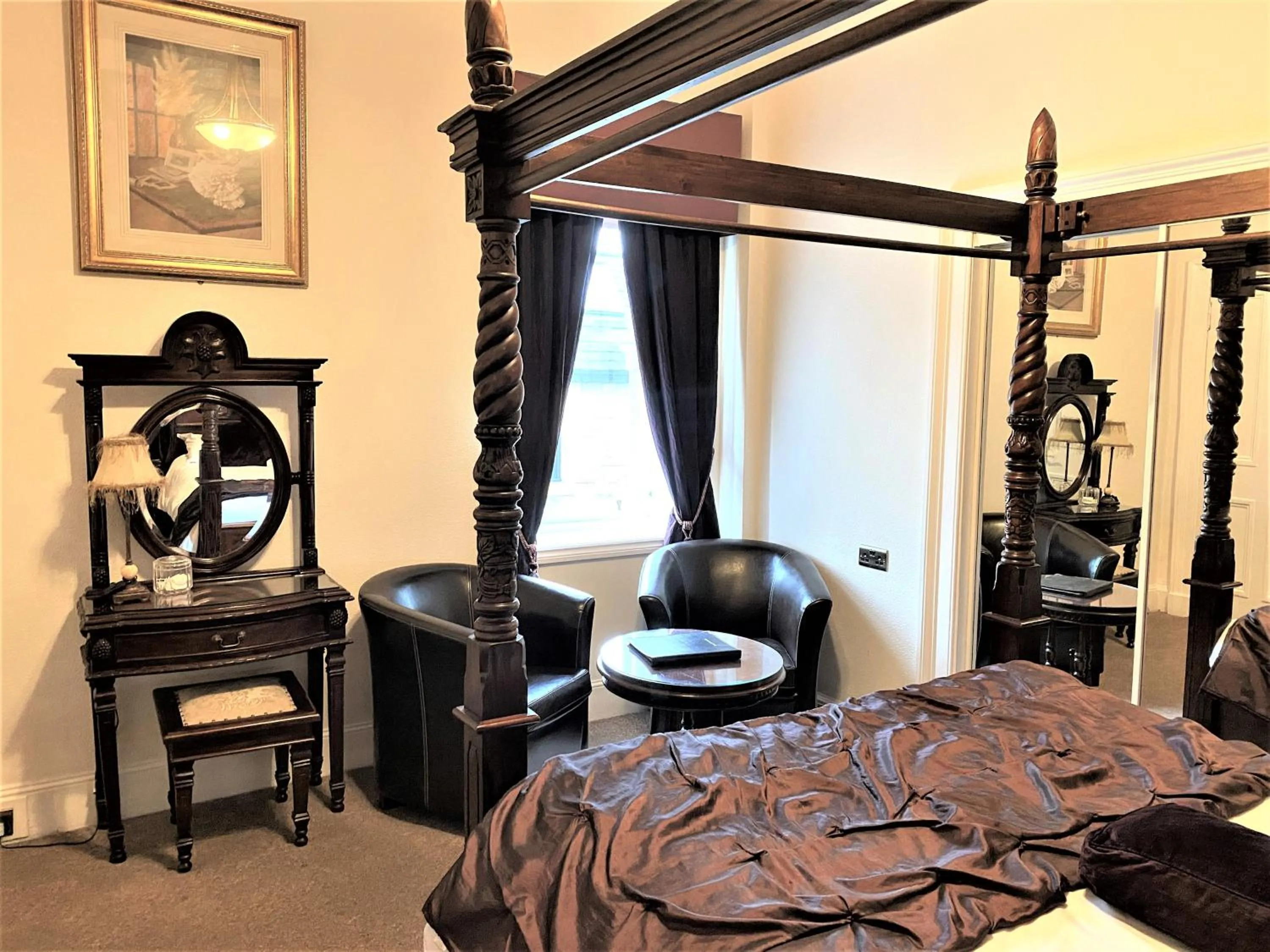 Bedroom, Bed in Glenalmond House
