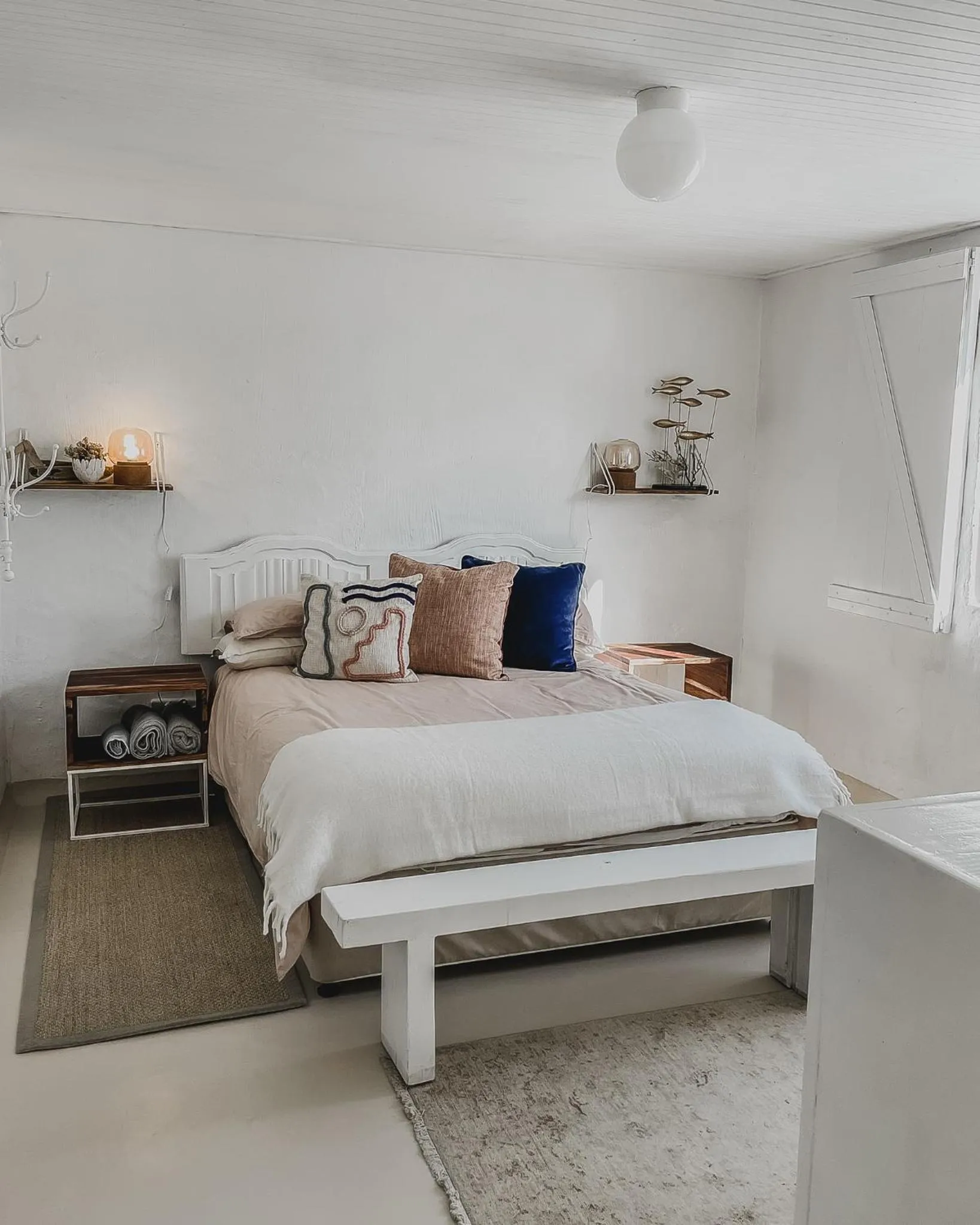 Bedroom, Bed in Rooisee