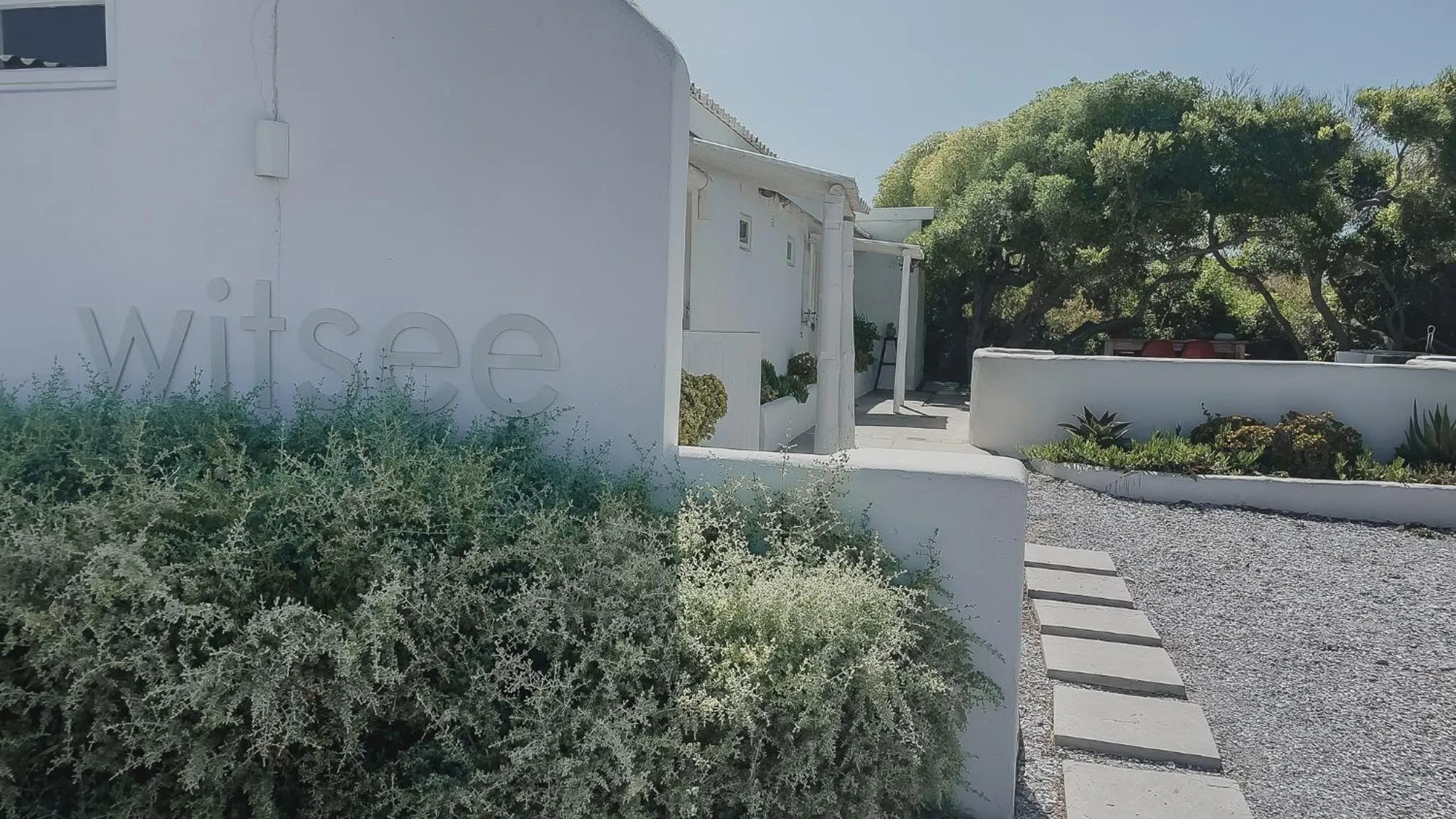 Property building in Rooisee