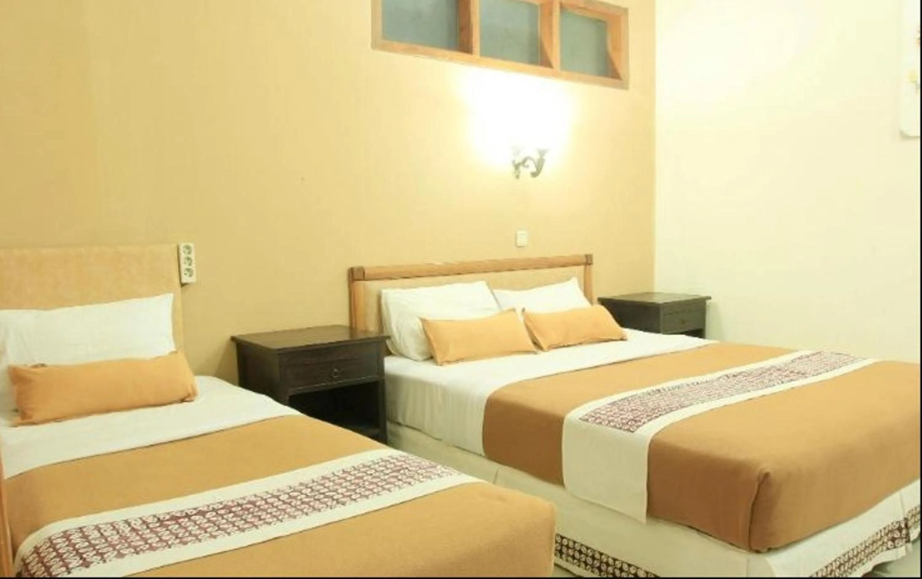 Photo of the whole room, Bed in Hotel Mataram 2 Malioboro