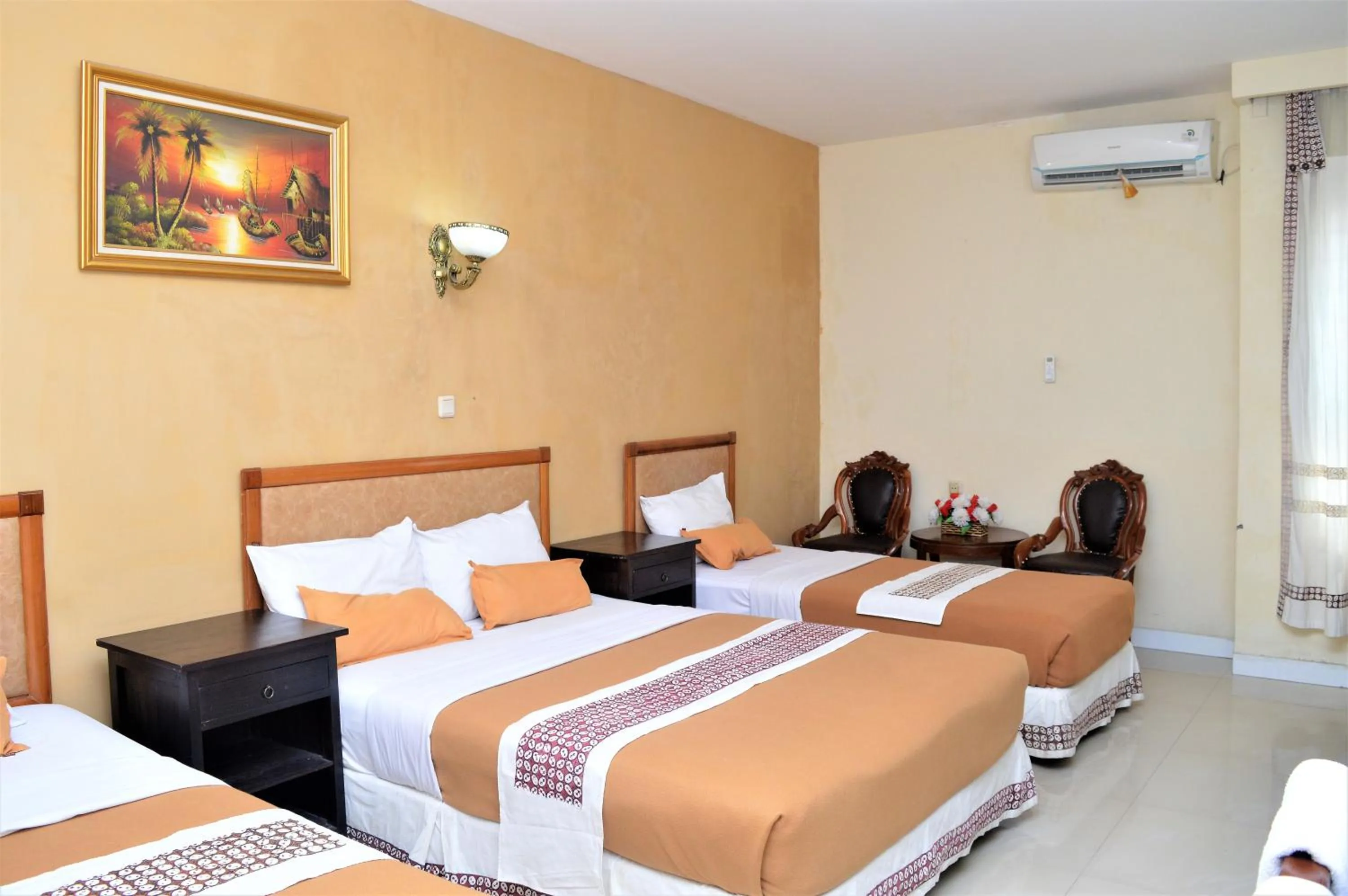 Bed in Hotel Mataram 2 Malioboro
