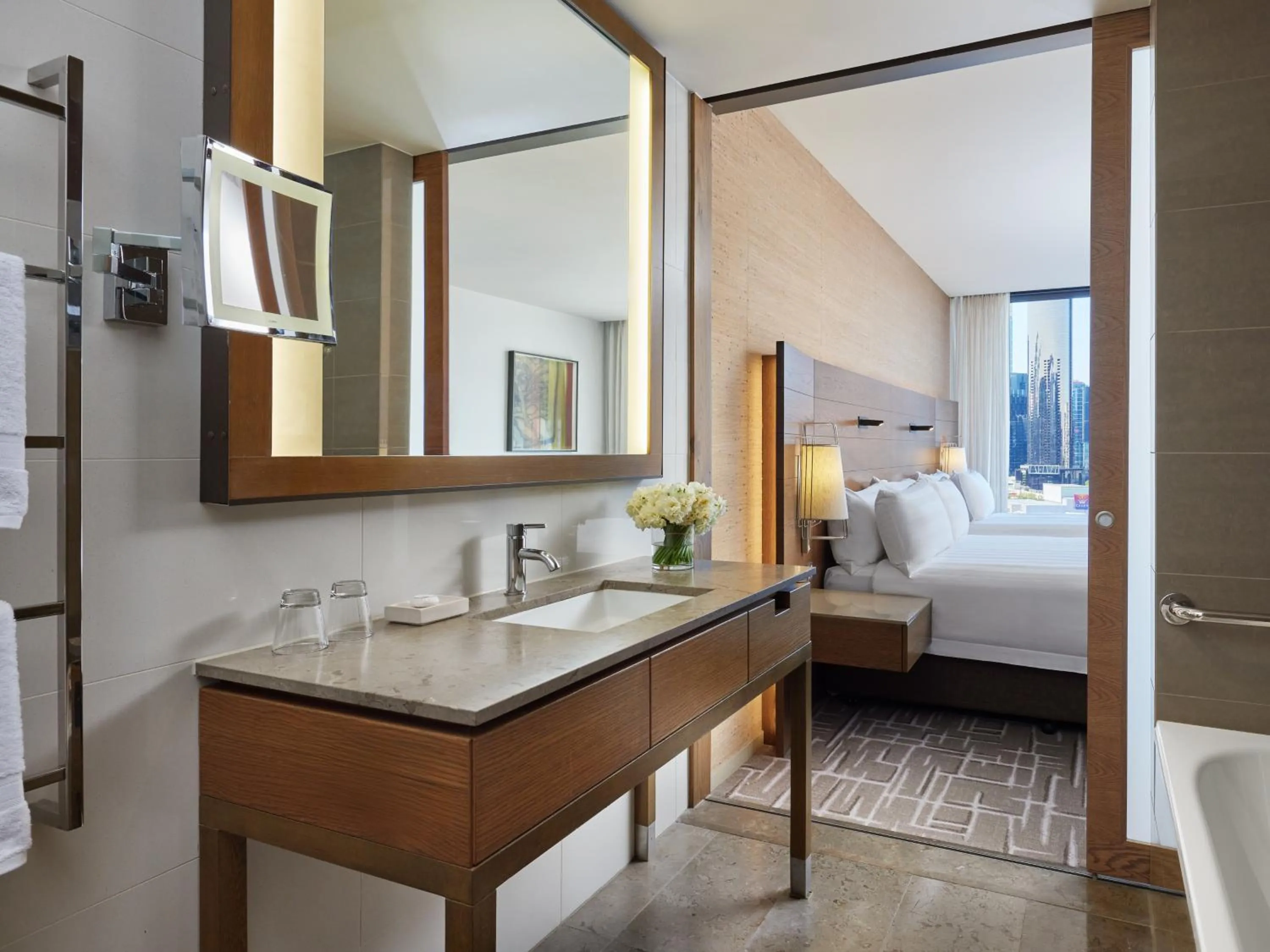 Bathroom, Bed in Pan Pacific Melbourne