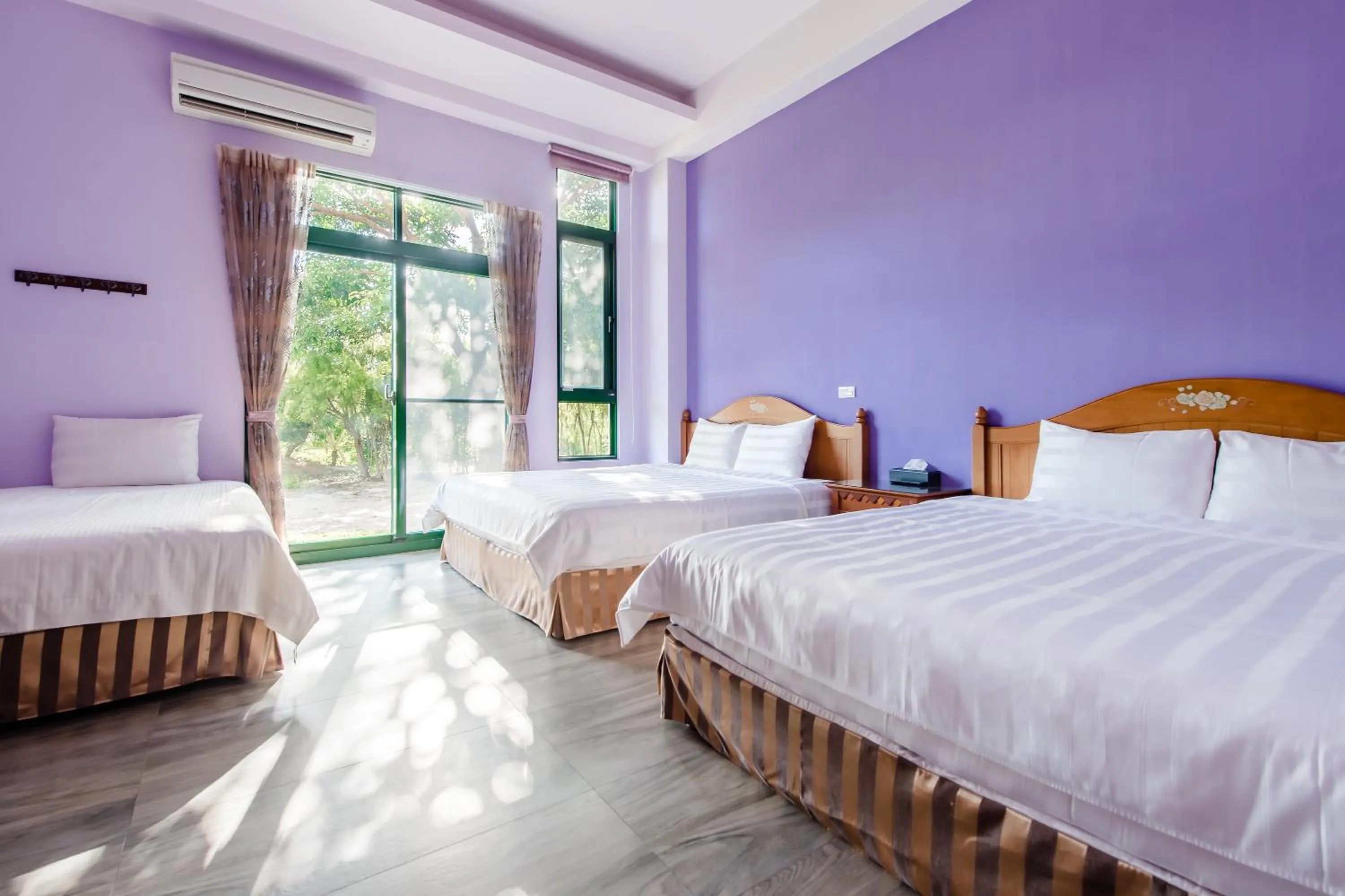 Bedroom, Bed in Summer Garden