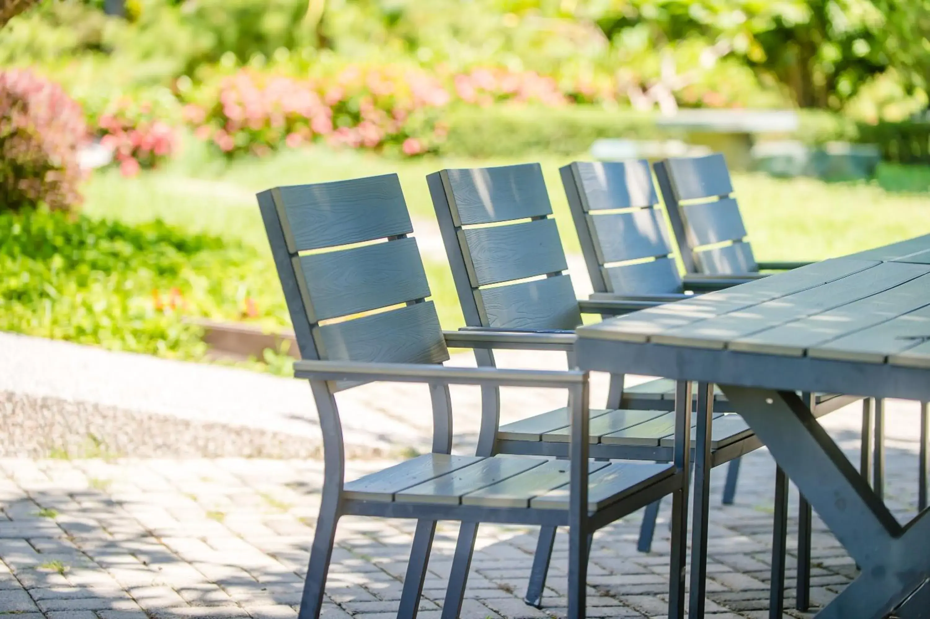 On site in Summer Garden On site in Summer Garden