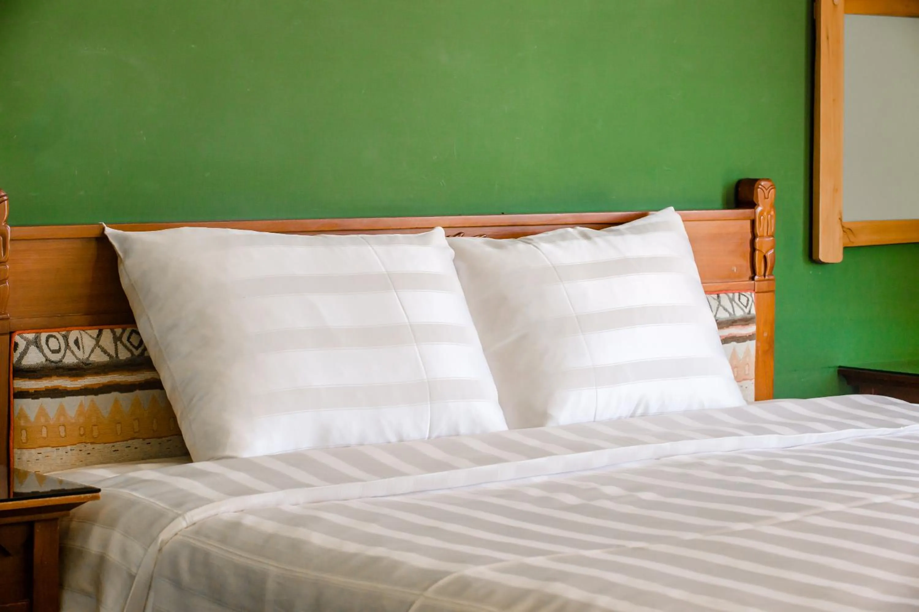 Bedroom, Bed in Summer Garden