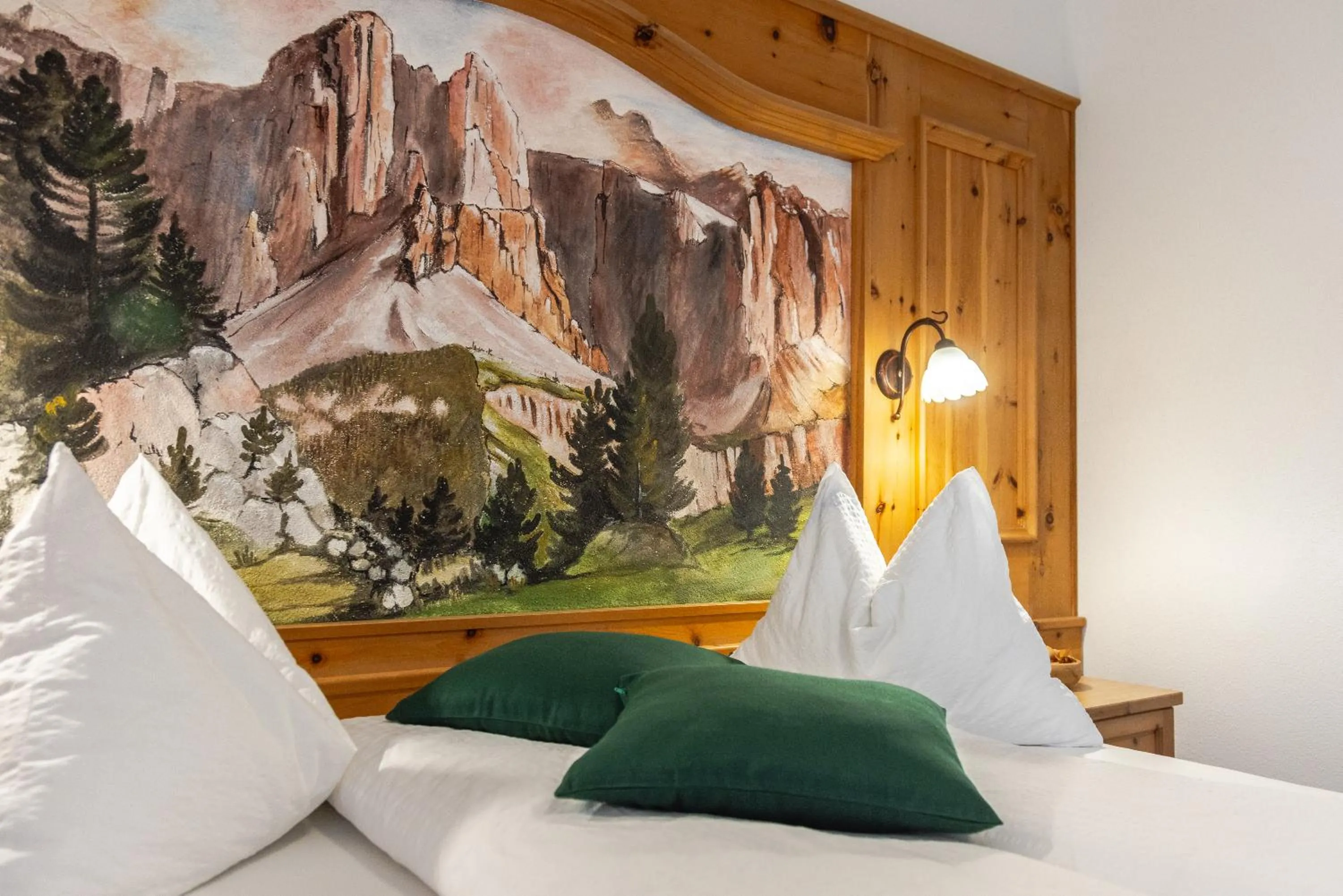 Decorative detail, Bed in Hotel Pension Odles