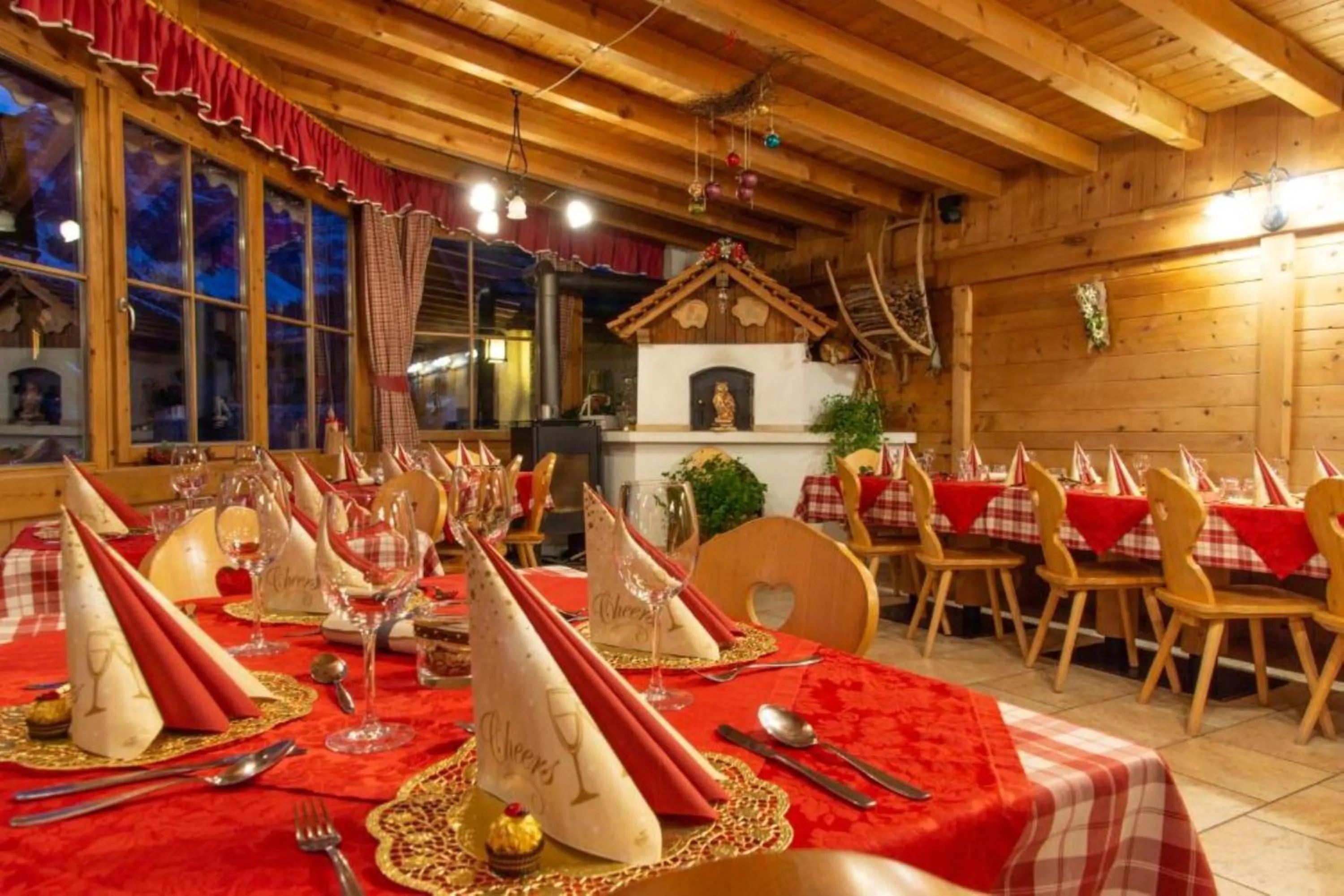 Restaurant/places to eat in Hotel Pension Odles
