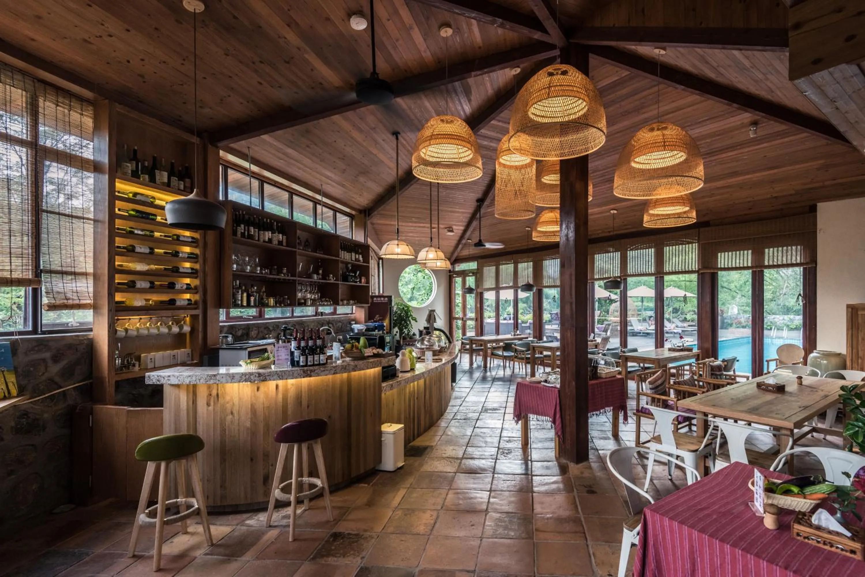 Restaurant/places to eat in The Apsara Lodge