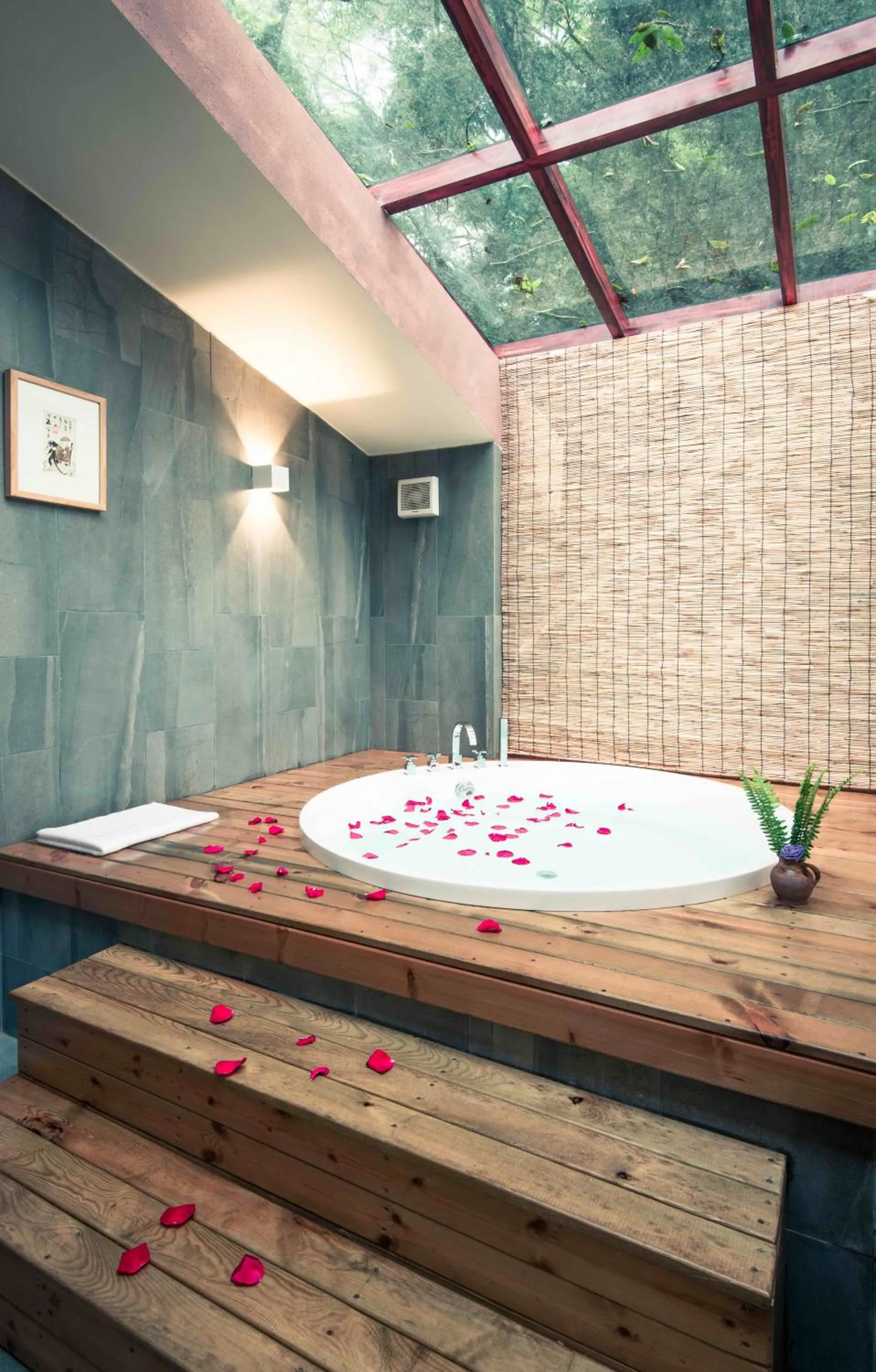 Bathroom in The Apsara Lodge