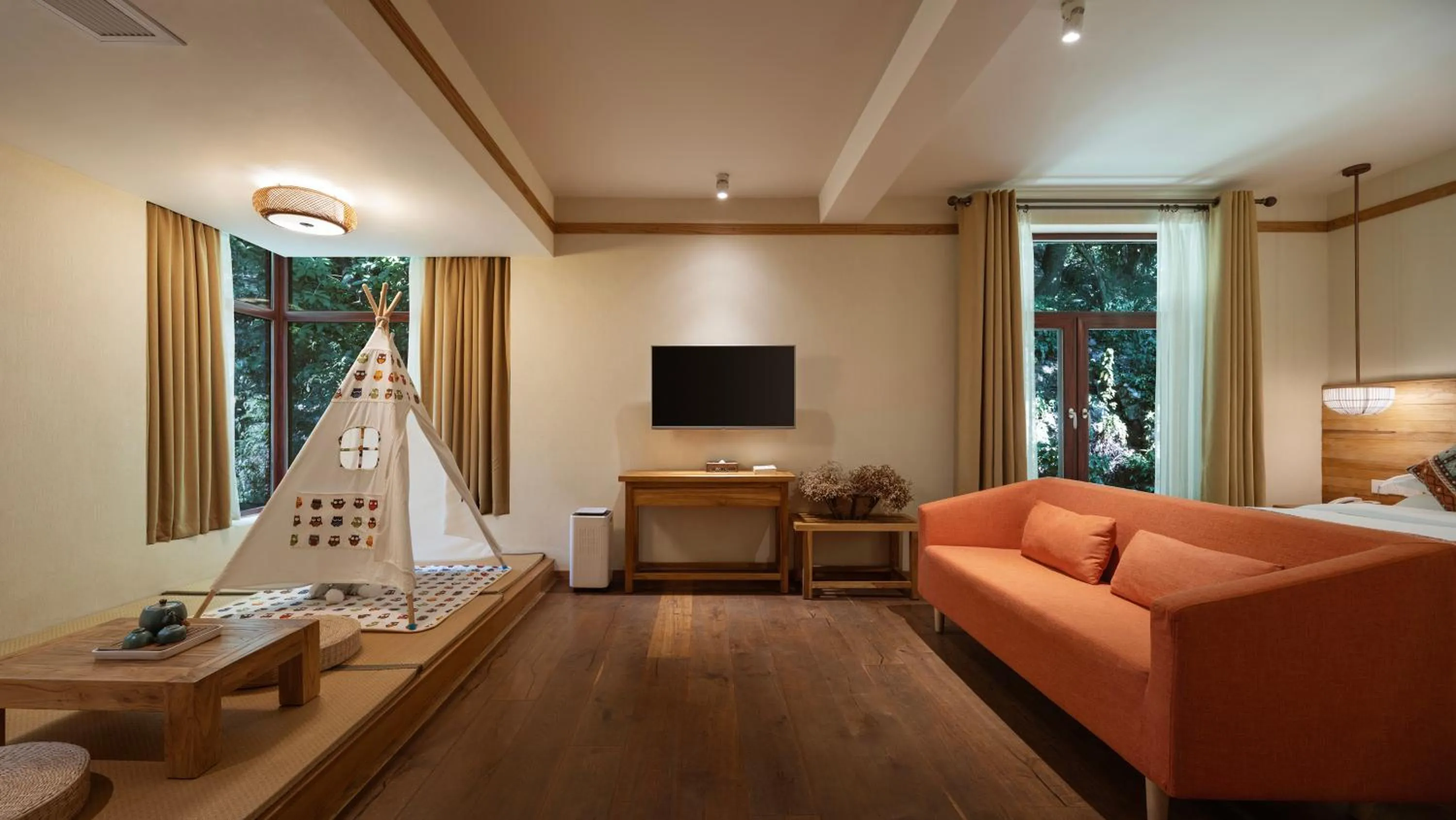 Photo of the whole room in Yangshuo The Apsara Lodge