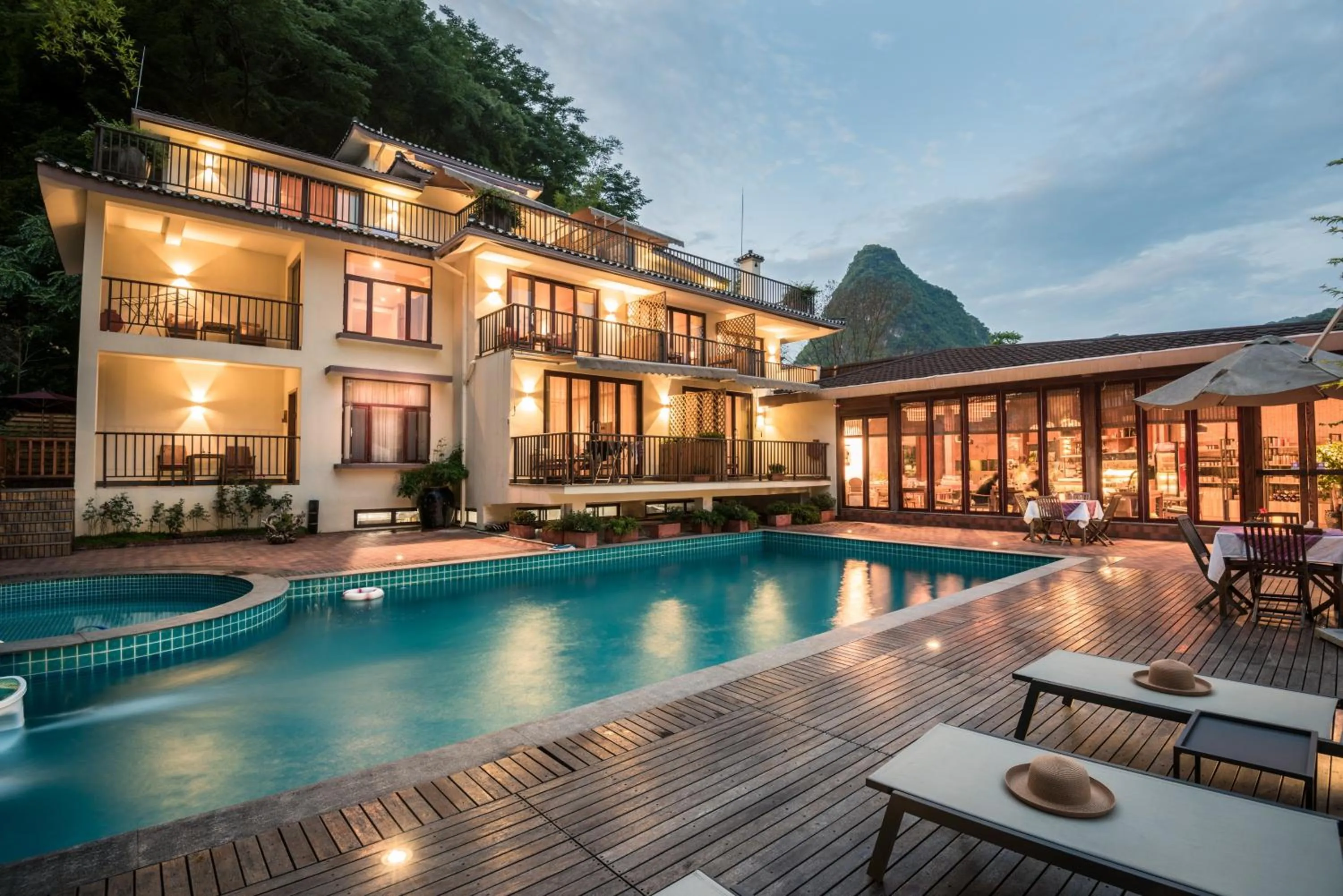 Bird's eye view in The Apsara Lodge