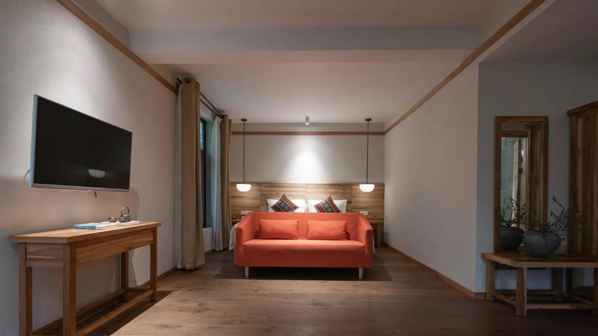 Bed in The Apsara Lodge