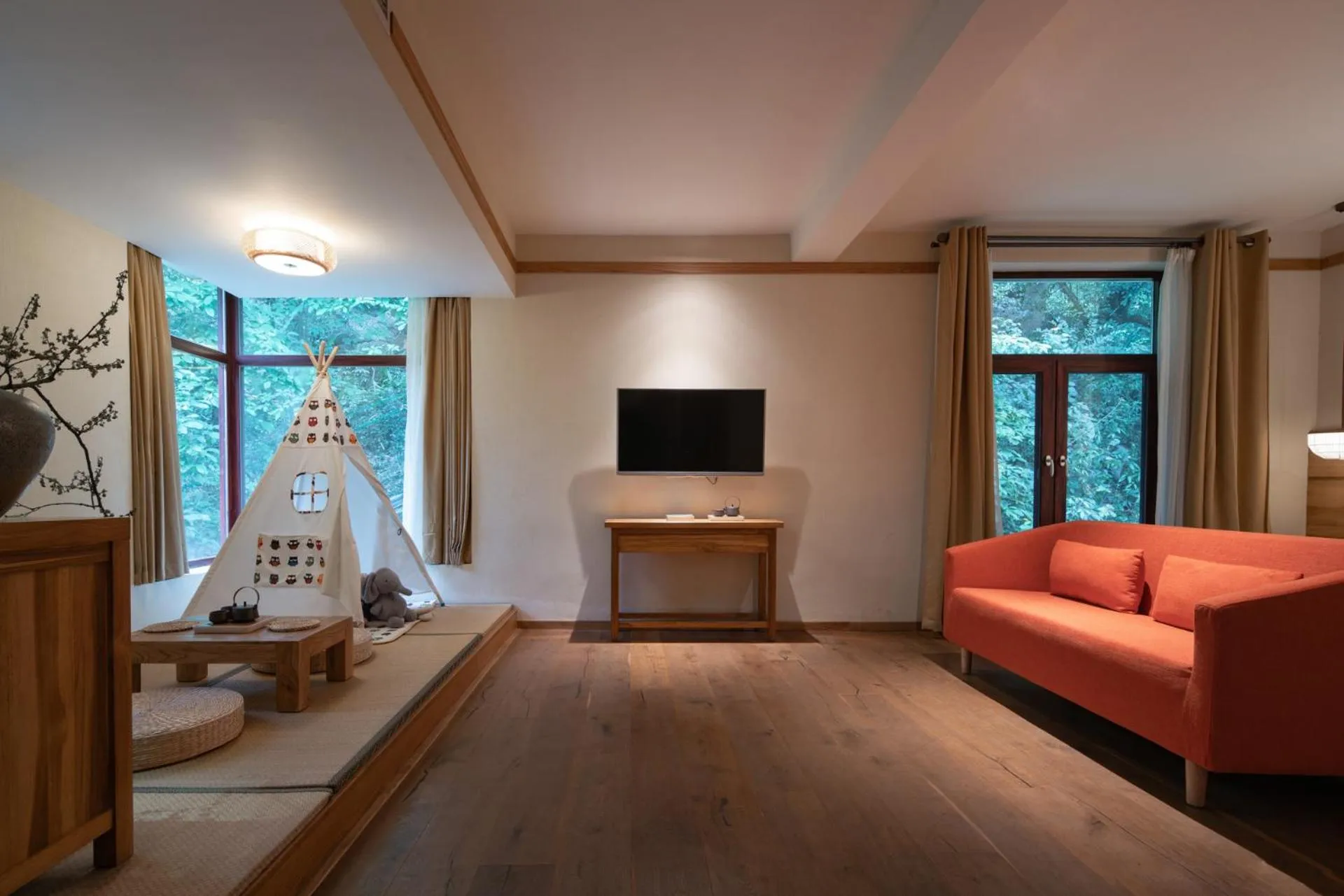 Living room in The Apsara Lodge