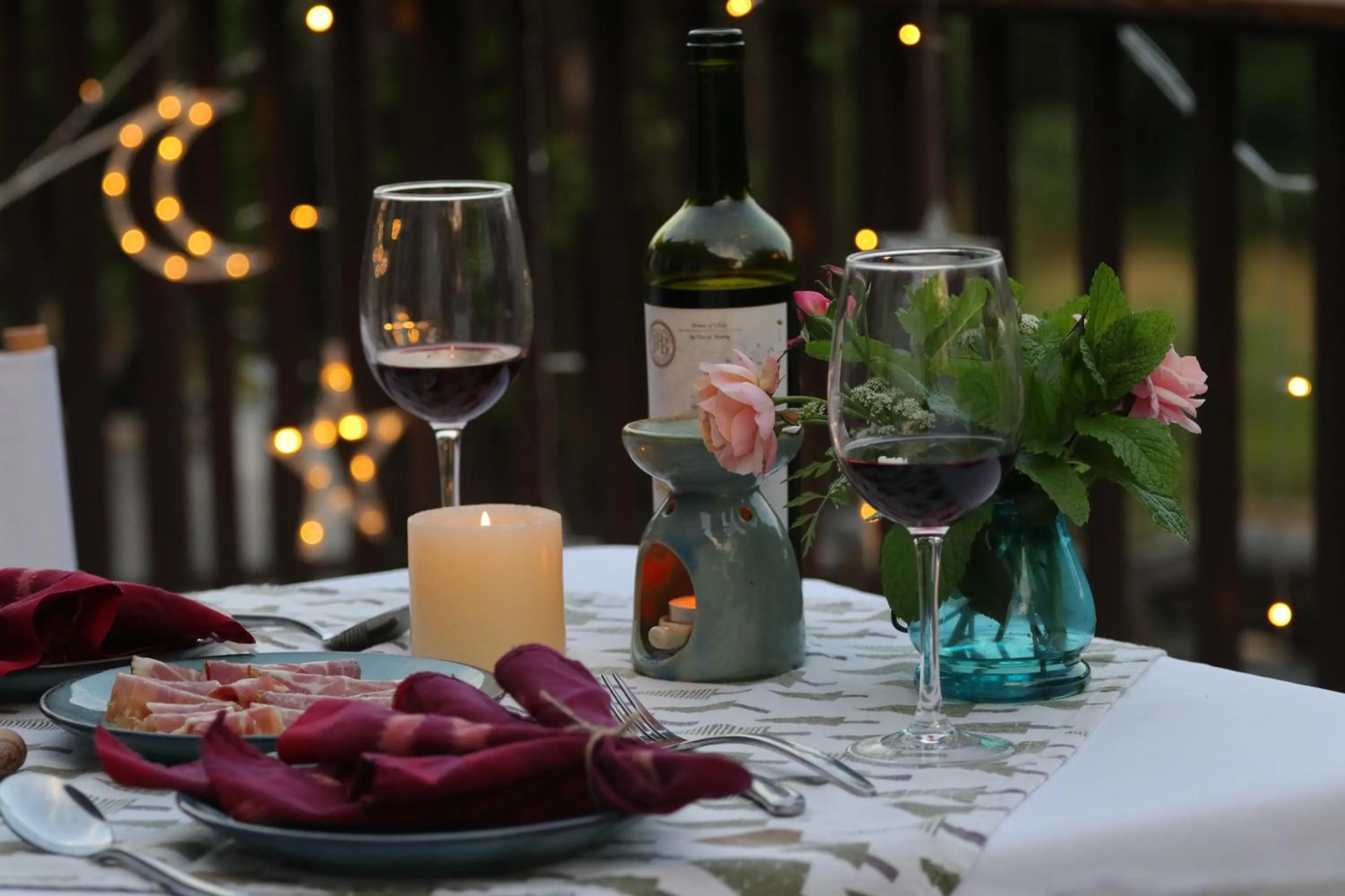 Food and drinks in The Apsara Lodge