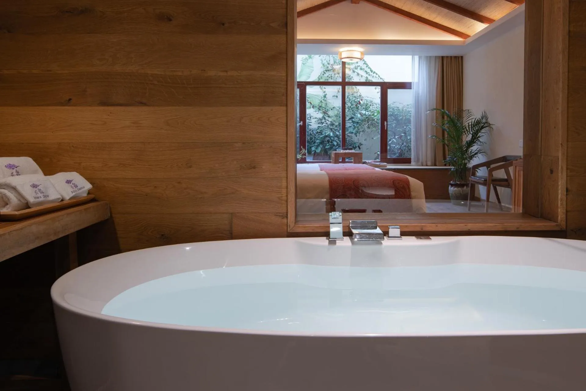 Hot Tub in The Apsara Lodge