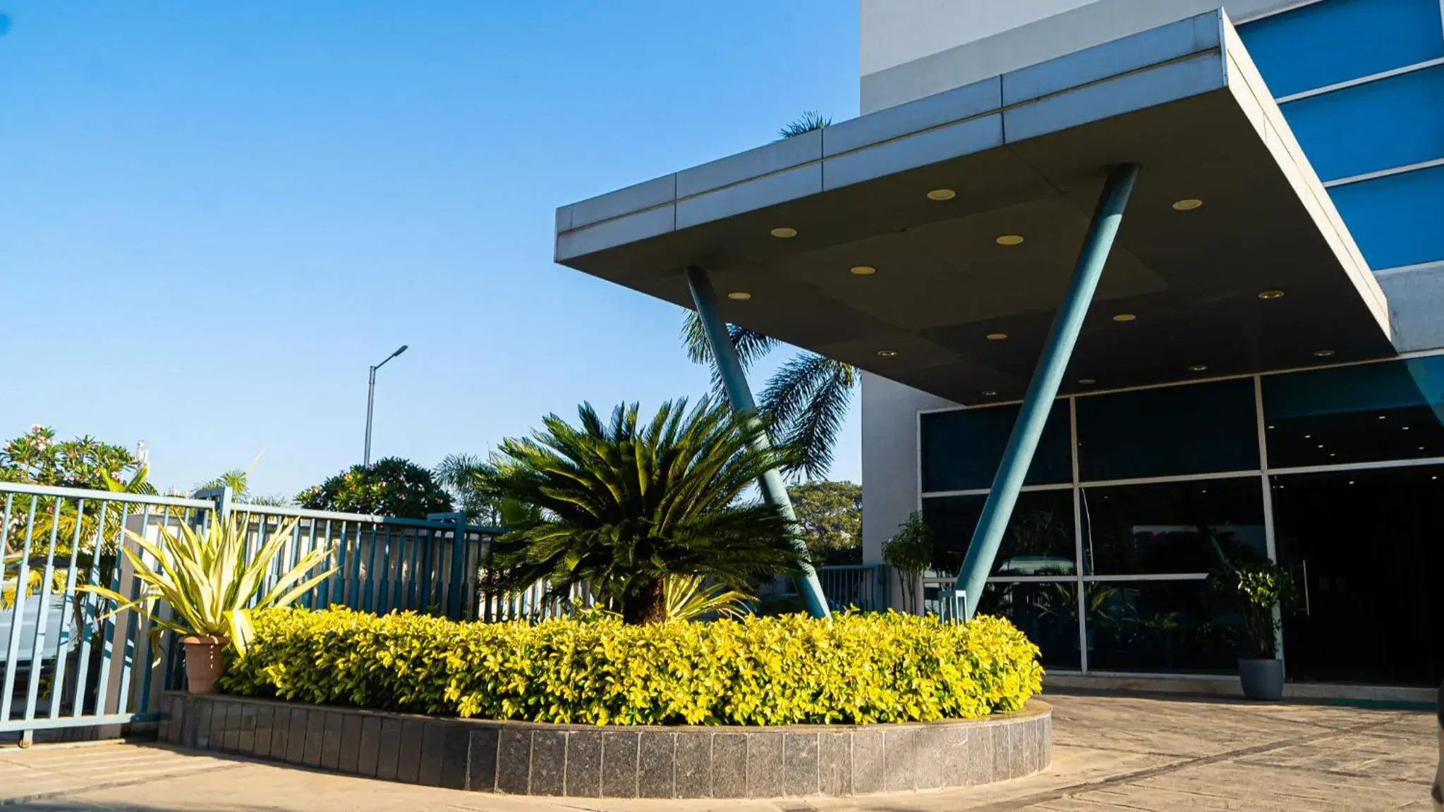 Facade/entrance in 7 Apple Hotel Aurangabad Facade/entrance in 7 Apple Hotel Aurangabad