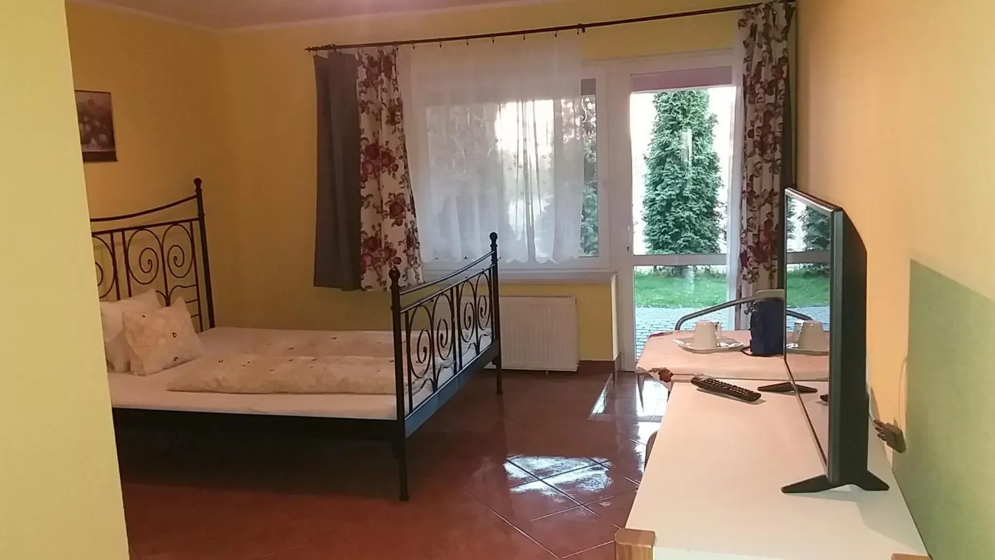 Double or Twin Room in W Starym Ogrodnictwie Double or Twin Room in W Starym Ogrodnictwie