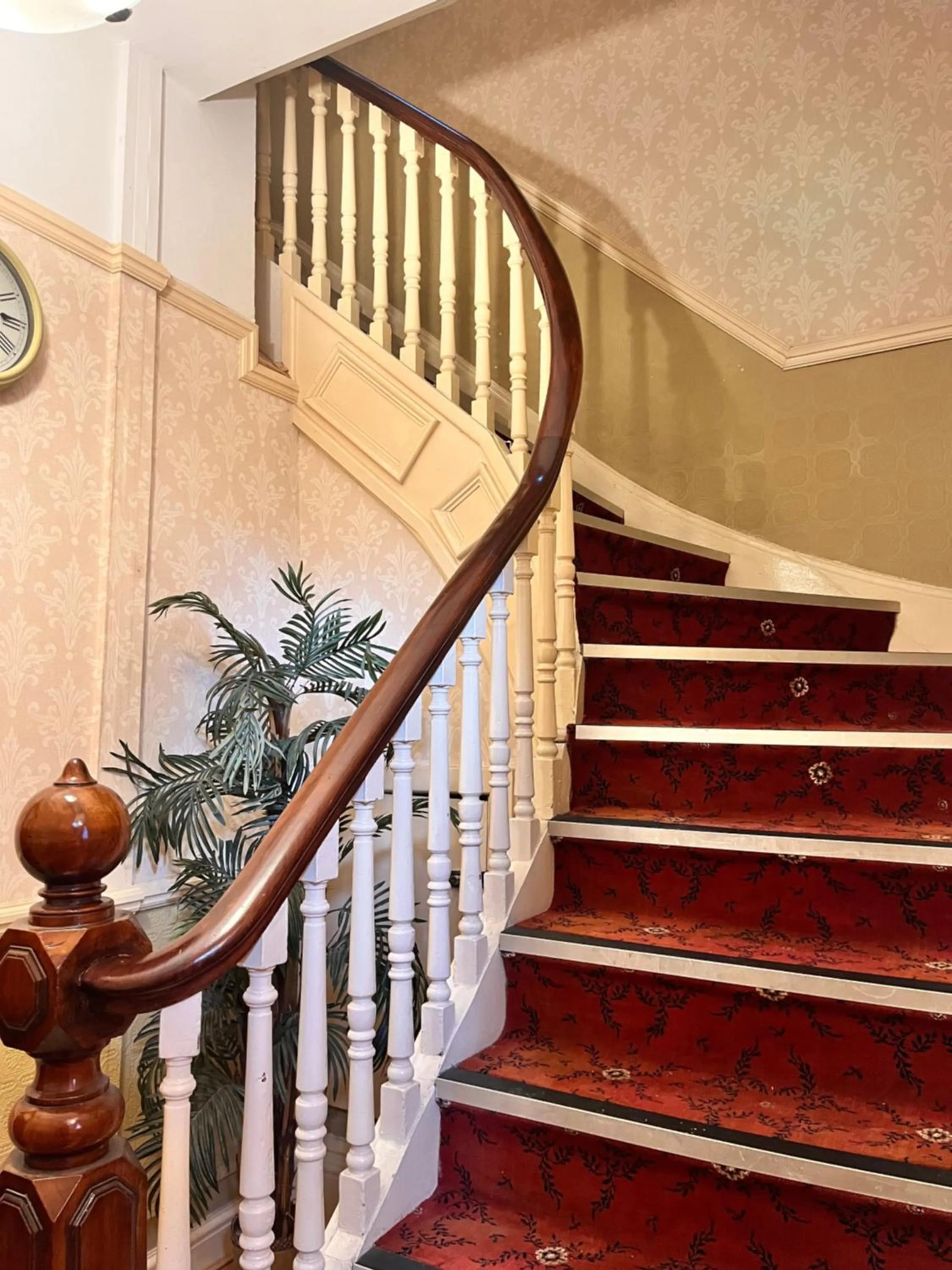 Property building in Beech Mount Grove Suites