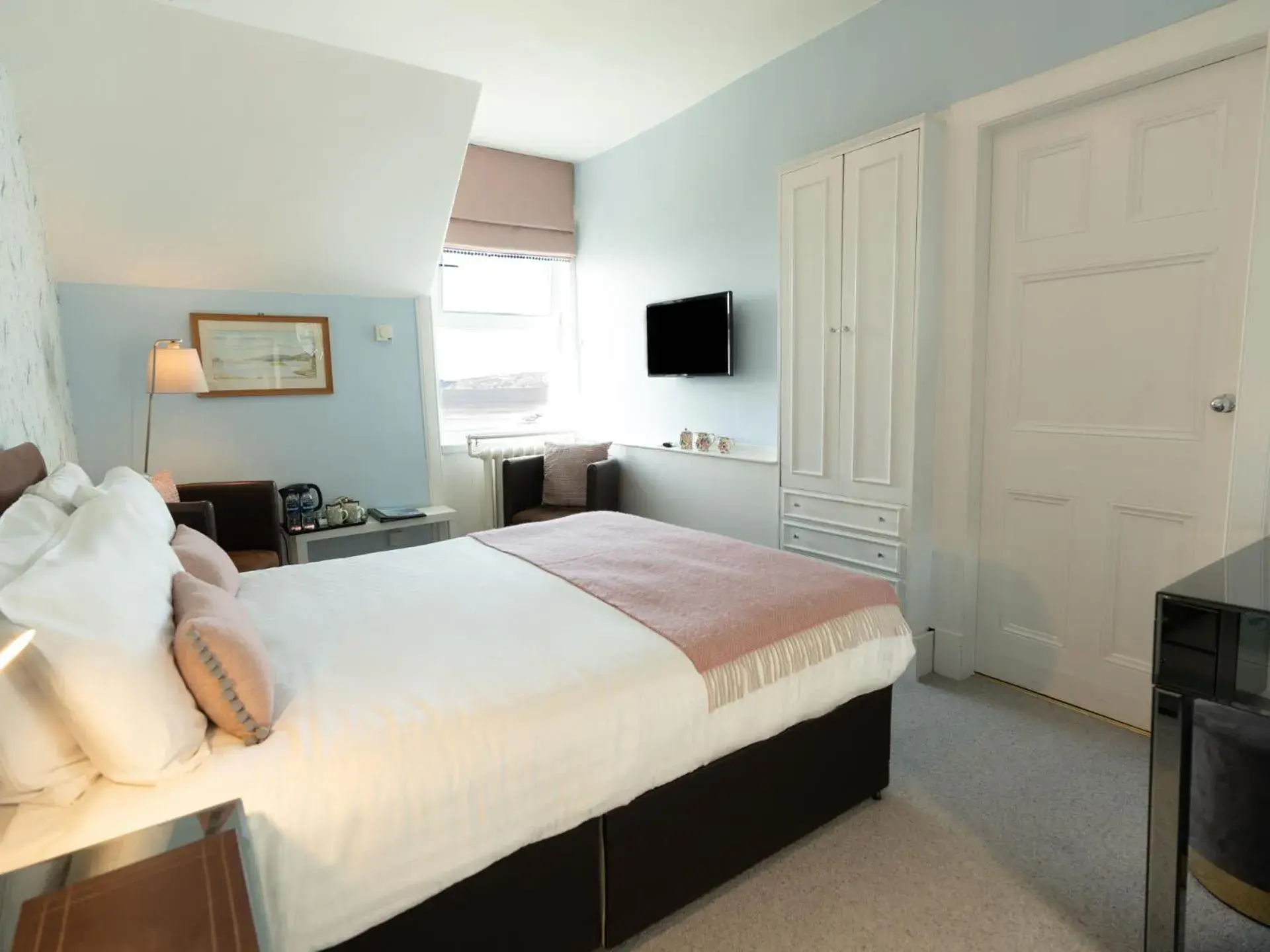Cozy Double Room in Loch Melfort Hotel Cozy Double Room in Loch Melfort Hotel