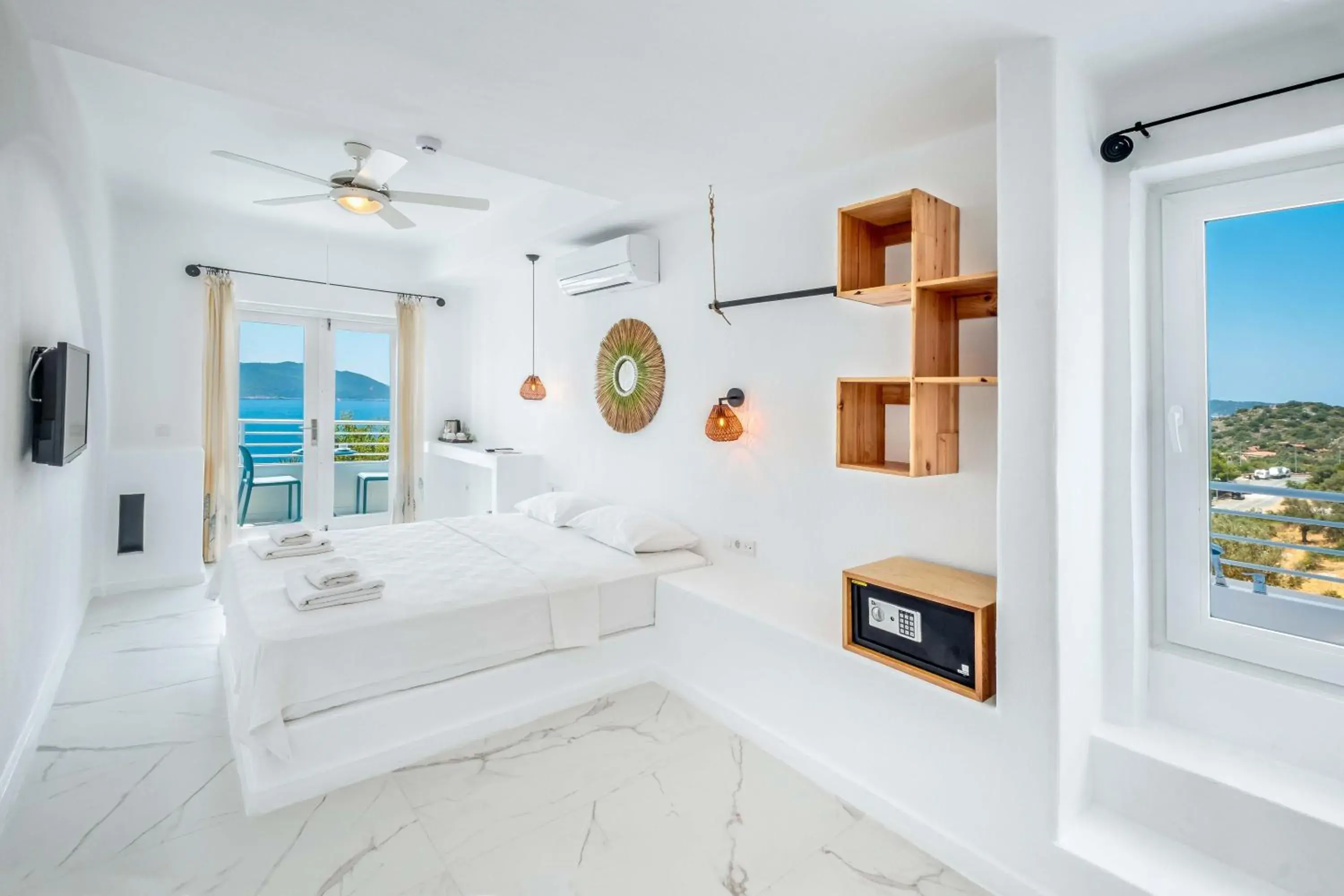 Massage, Bed in Payam Hotel Massage, Bed in Payam Hotel