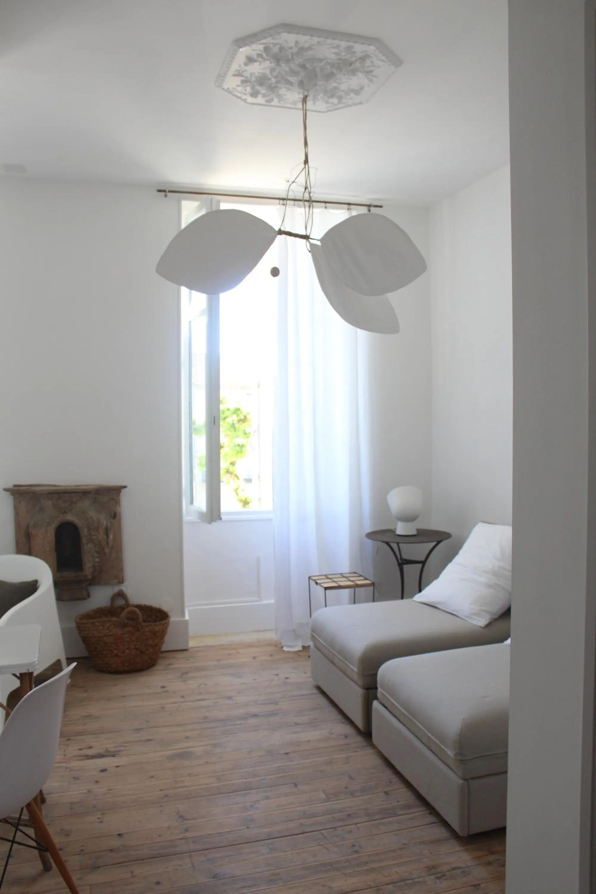 Photo of the whole room, Bed in La maison sur la place