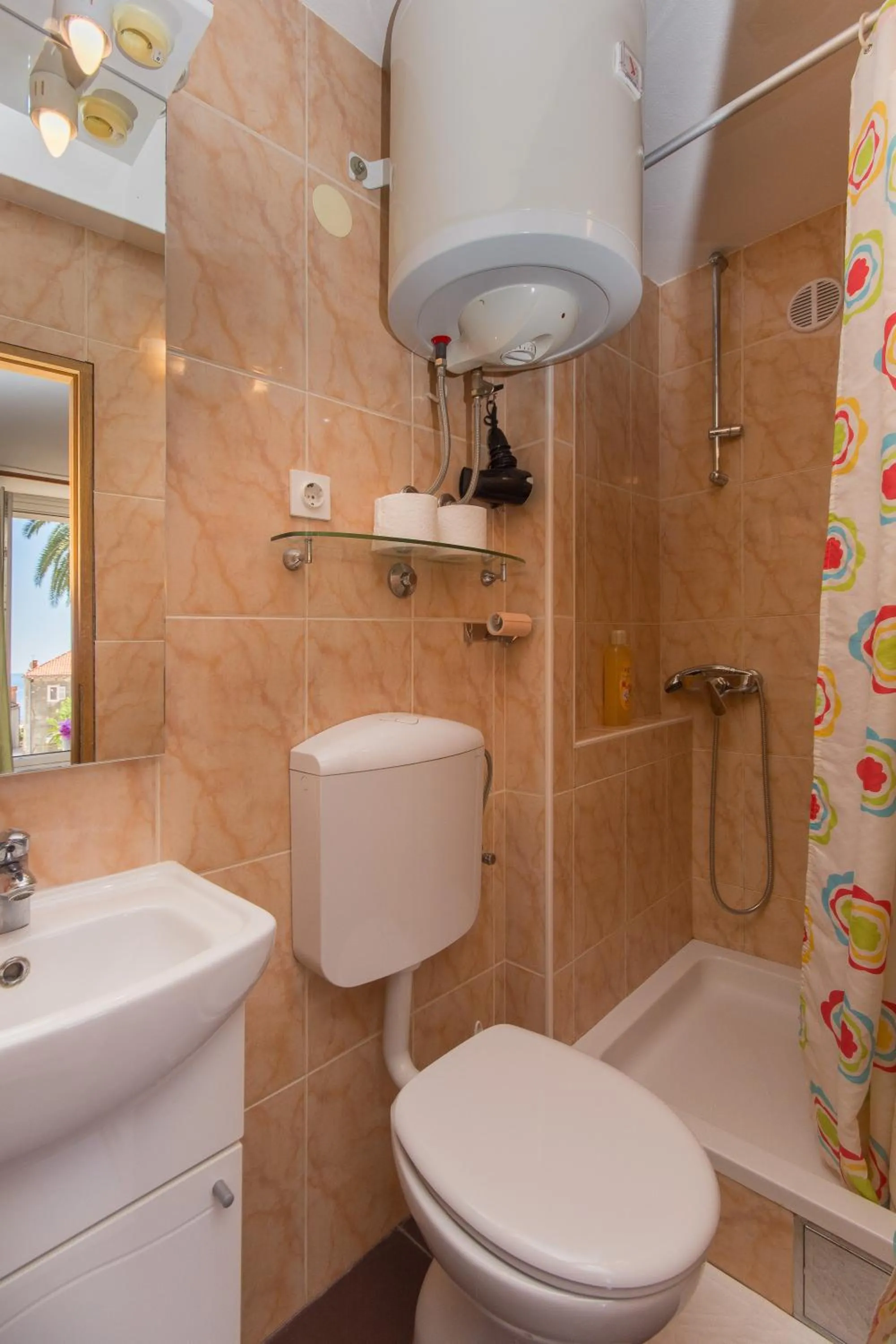 Bathroom in Tomato Old Town entrance