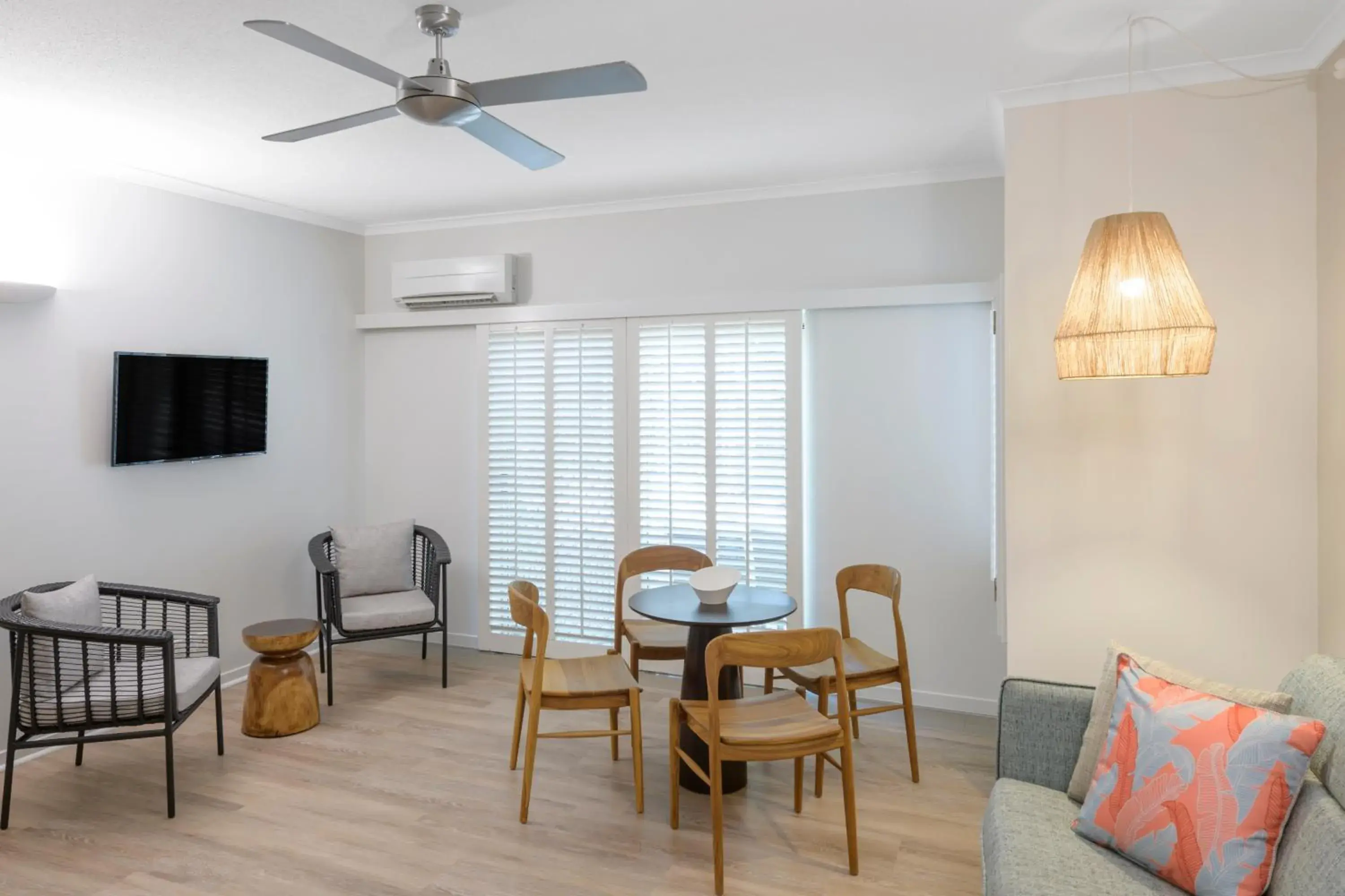 Living room in Ramada Resort by Wyndham Port Douglas Living room in Ramada Resort by Wyndham Port Douglas