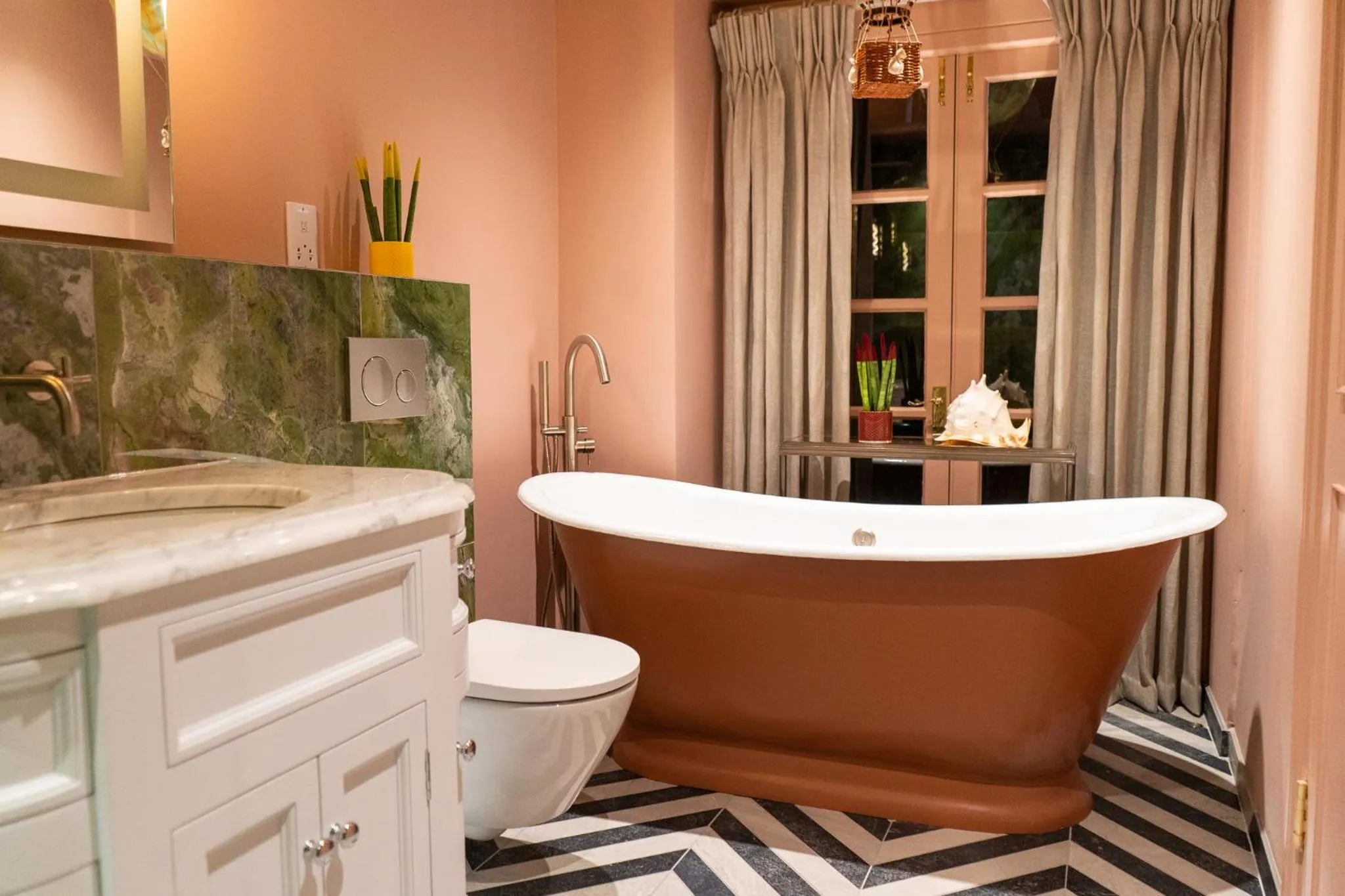 Bathroom in Bishopstrow Hotel and Spa - Small Luxury Hotels of the World