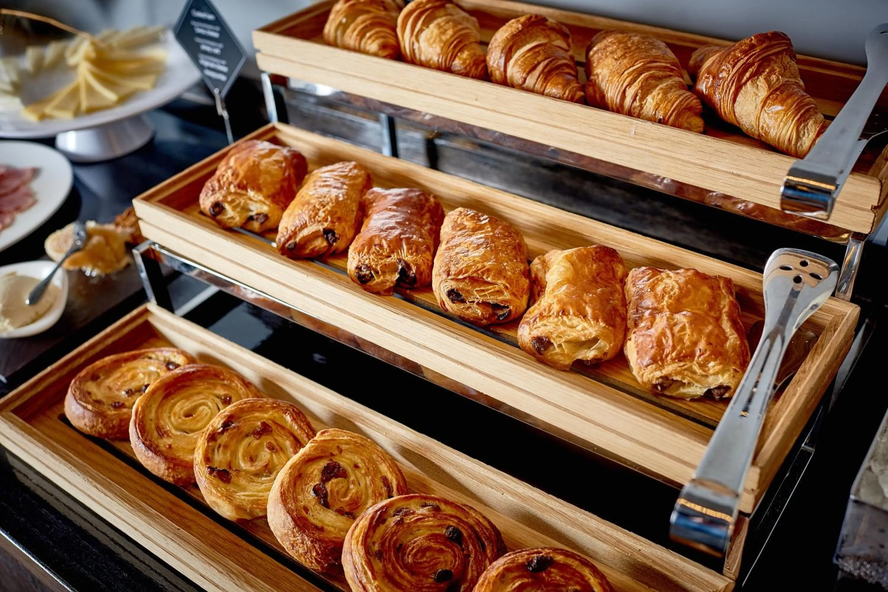 Breakfast in The Slaughters Manor House