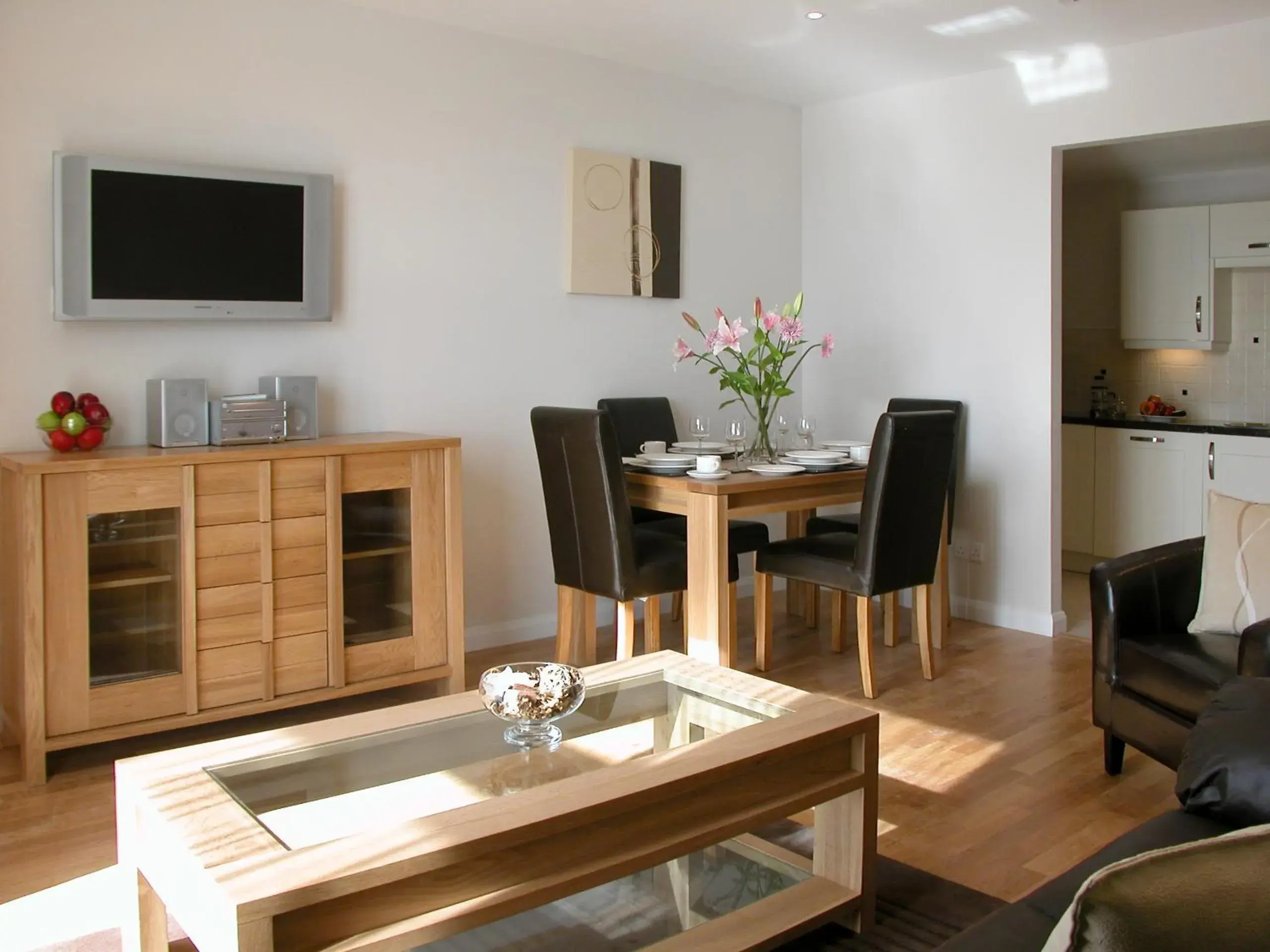 Standard Apartment in Liberty Wharf Apartments Standard Apartment in Liberty Wharf Apartments