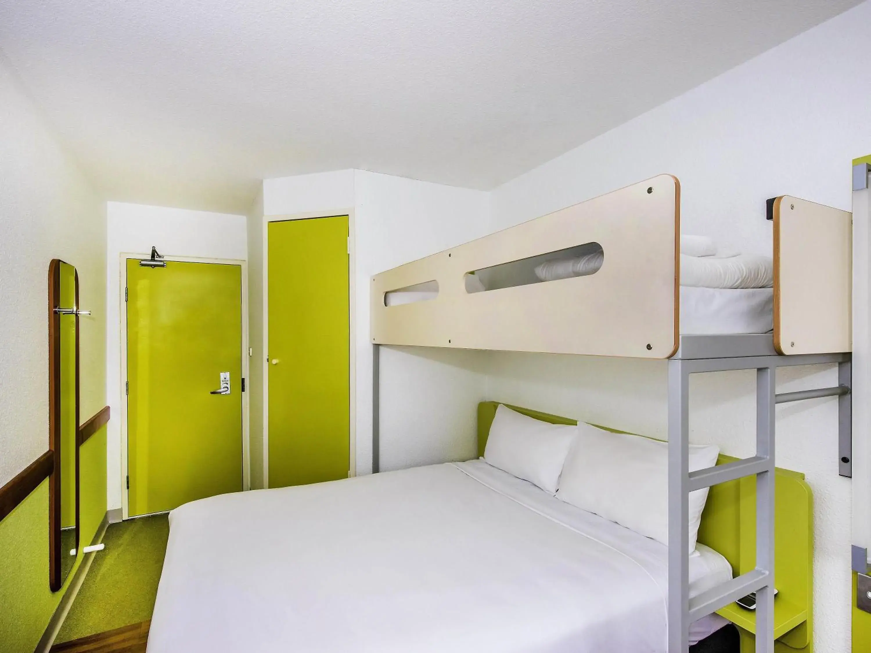 Bedroom, Bed in ibis Budget - St Peters Bedroom, Bed in ibis Budget - St Peters