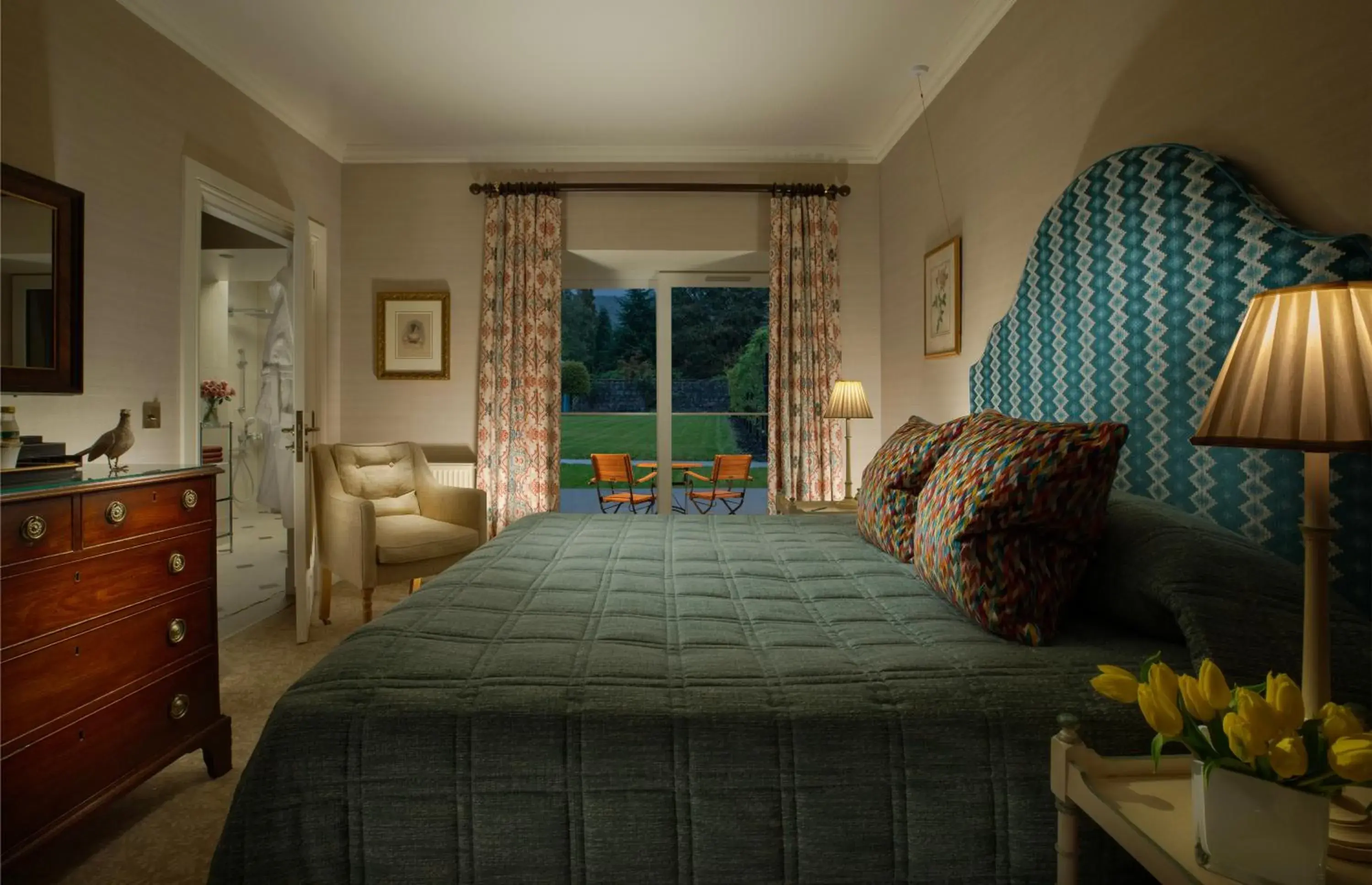 Bedroom, Bed in Inverlochy Castle Hotel Bedroom, Bed in Inverlochy Castle Hotel