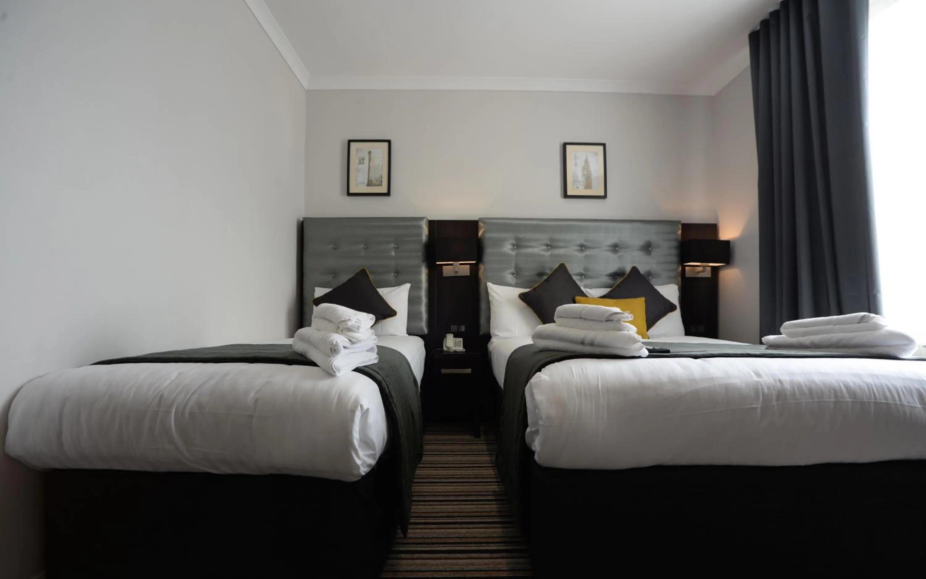 Photo of the whole room, Bed in The 29 London