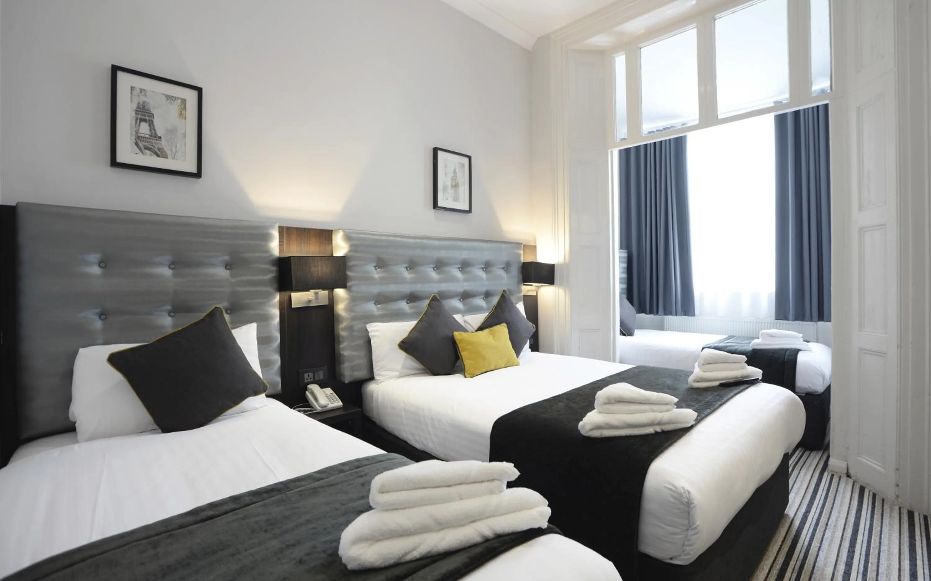 Bedroom, Bed in The 29 London