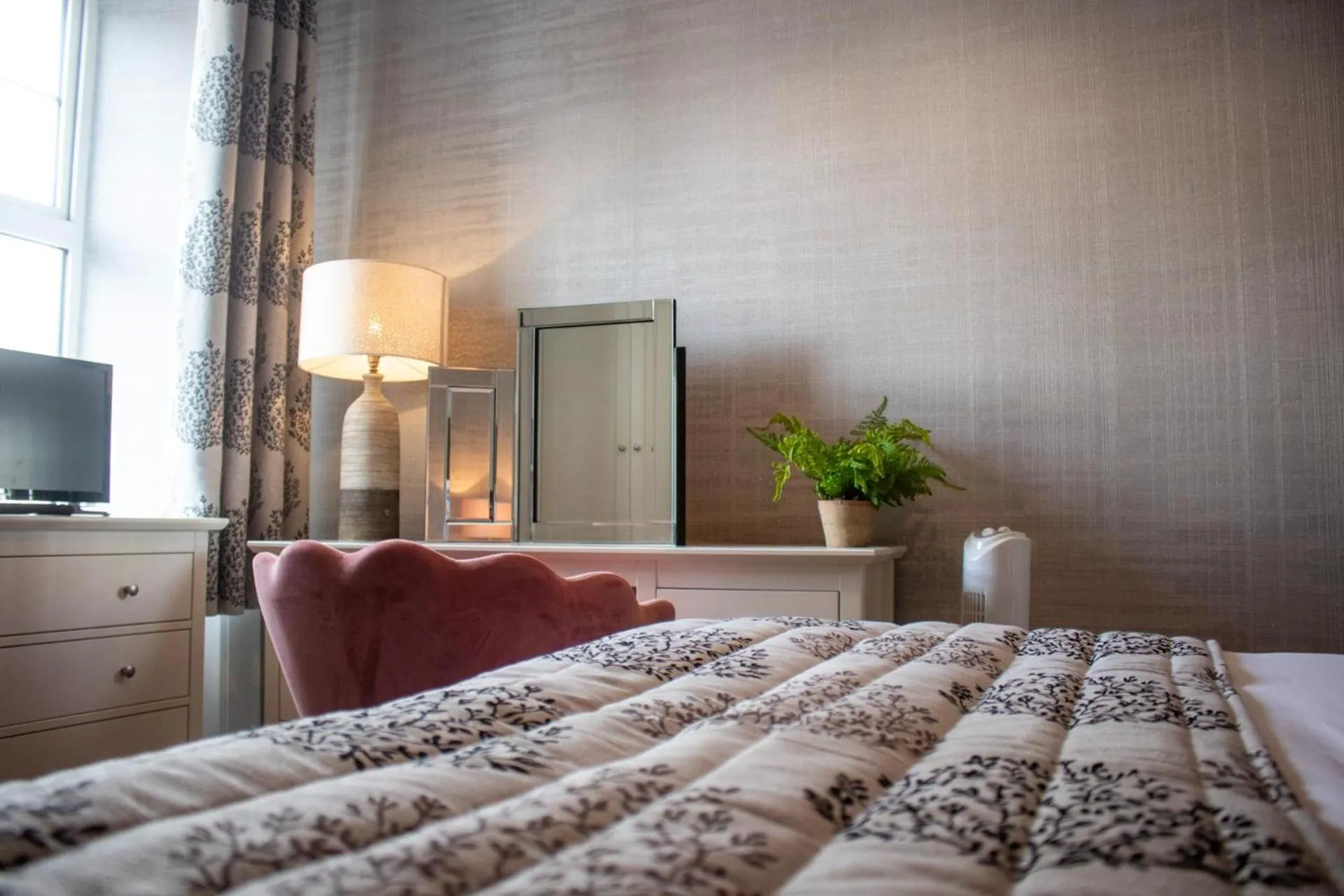 Bed in The Loans Inn