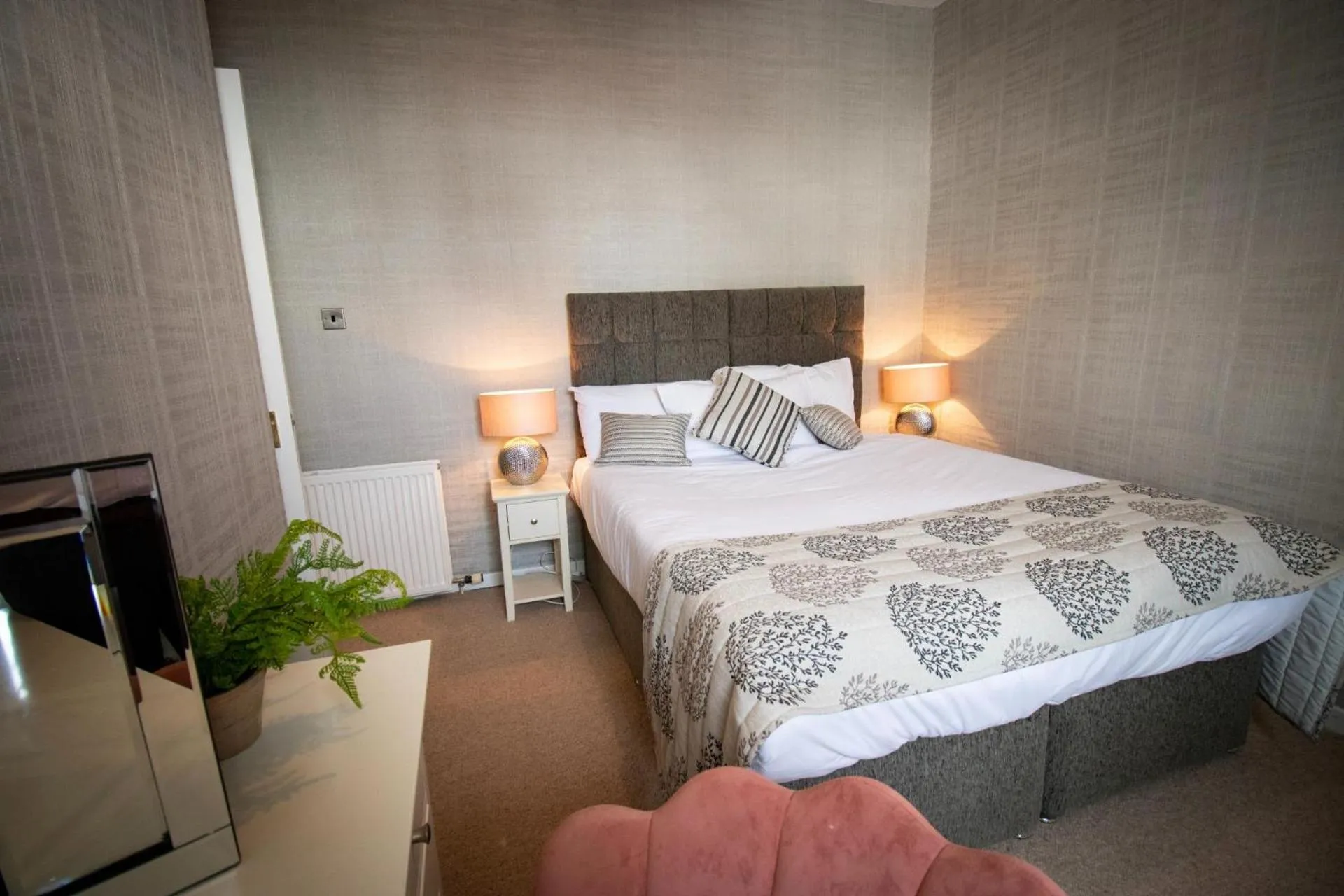 Bed in The Loans Inn