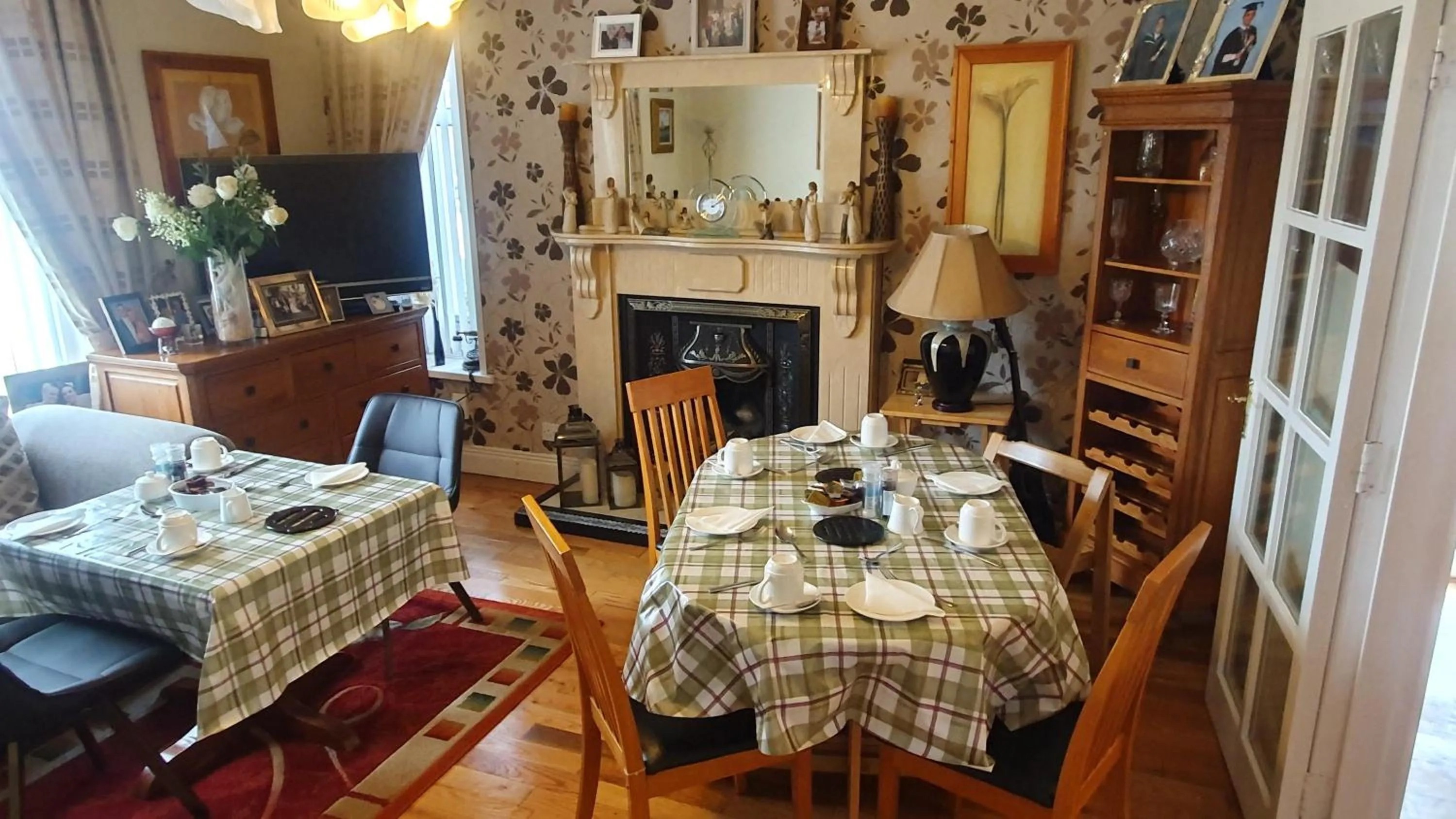 Dining area in Rose Park House