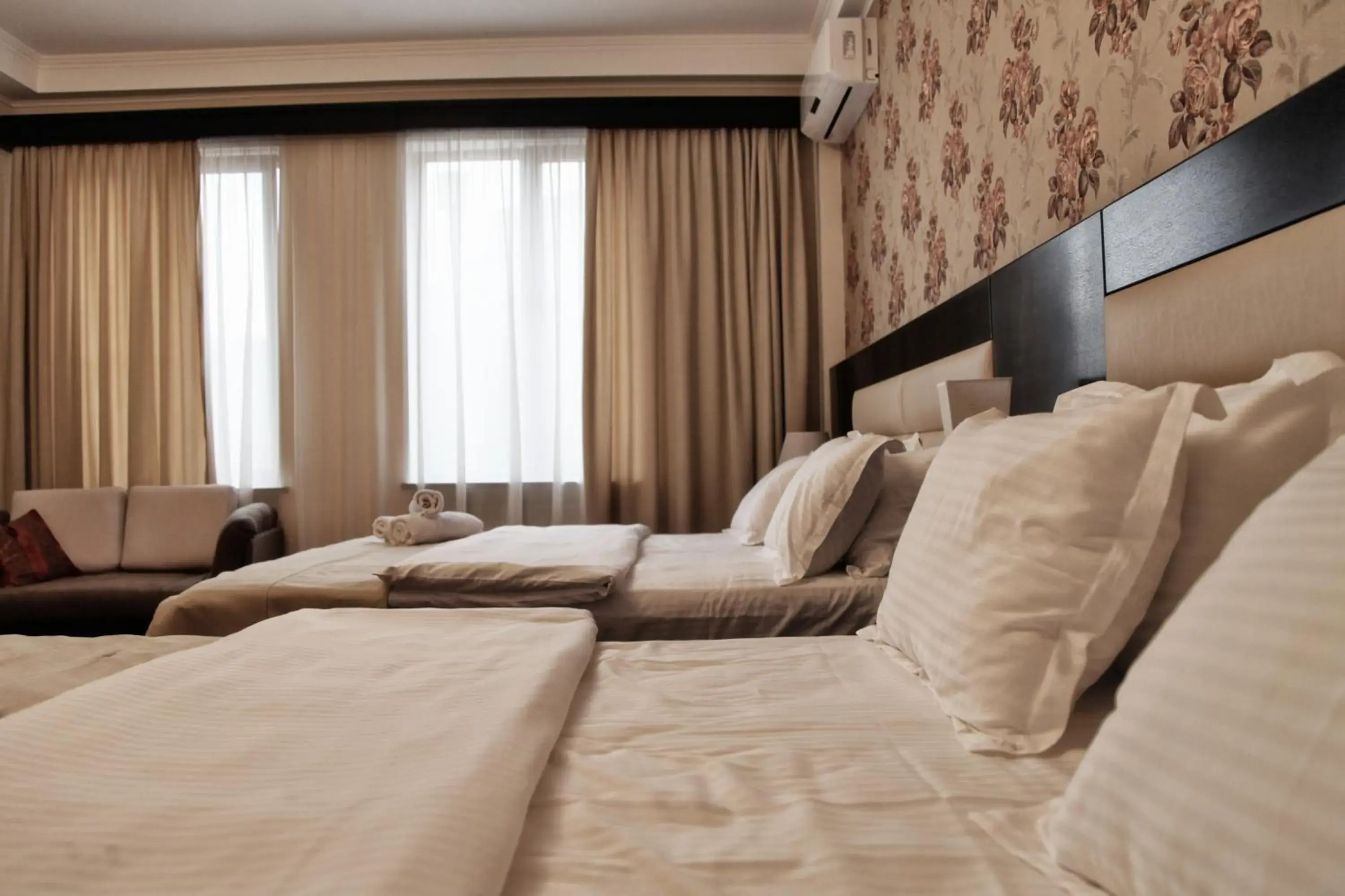 Family Room in Hotel Four Brothers Family Room in Hotel Four Brothers