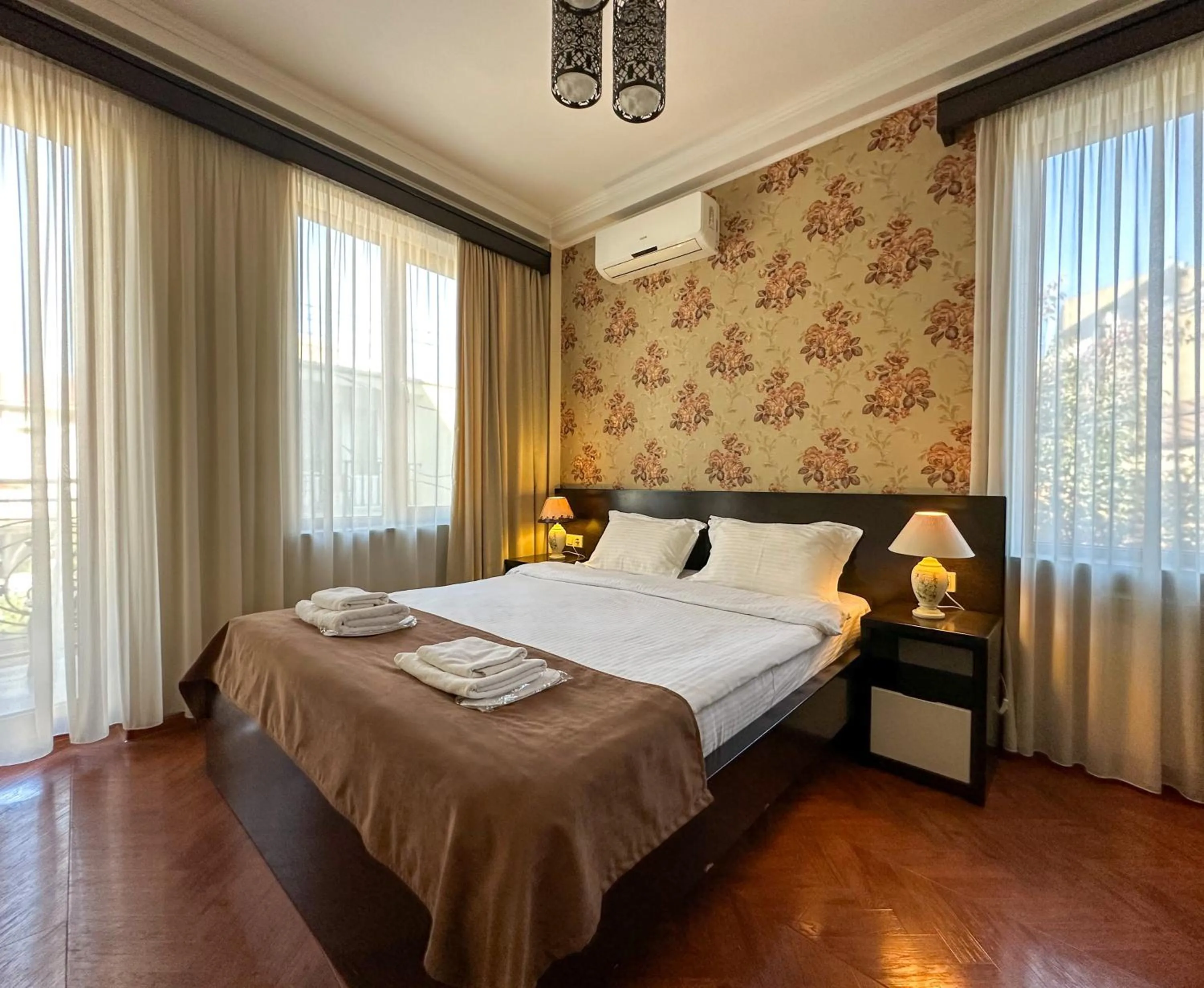 Bedroom, Bed in Hotel Four Brothers