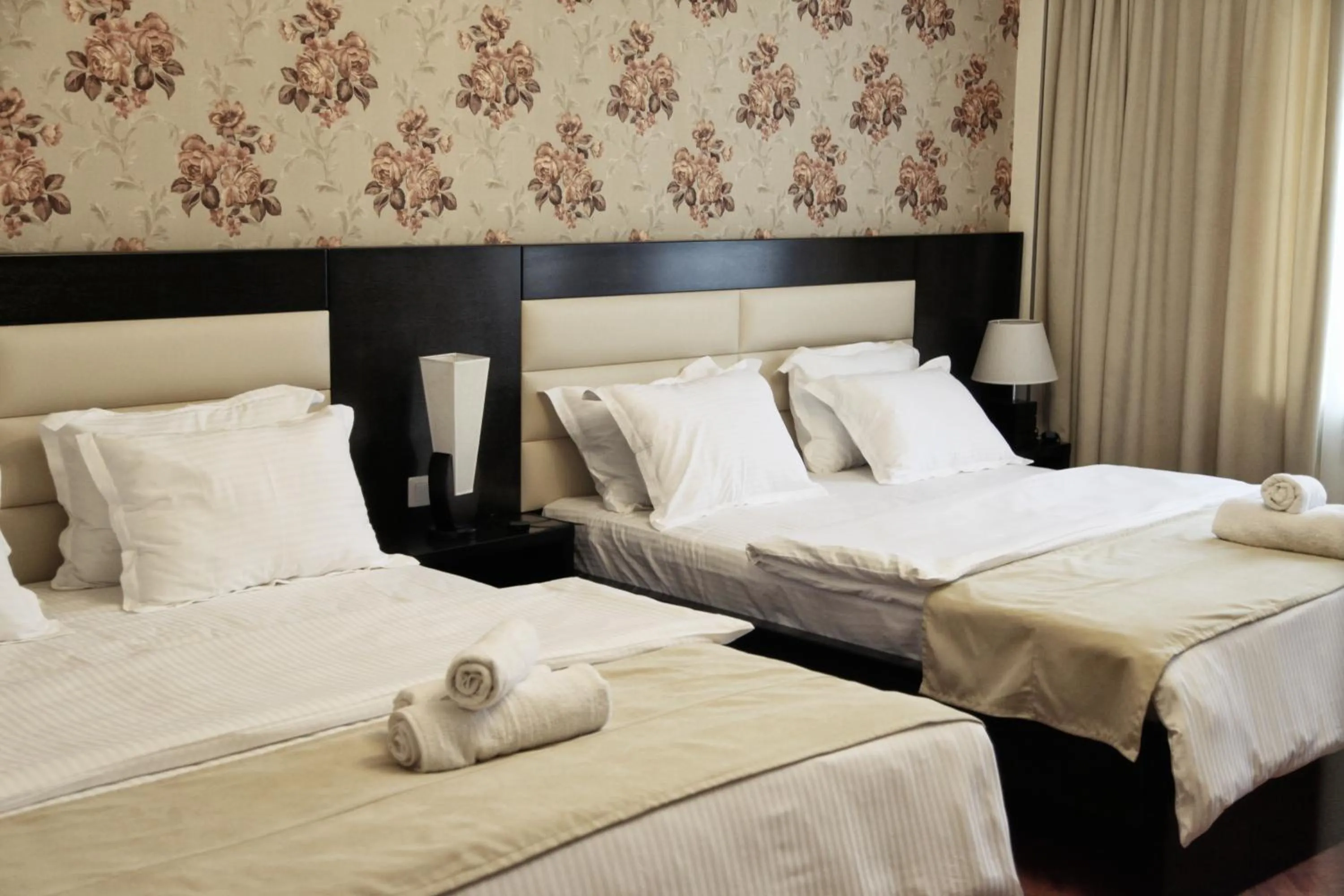 Bedroom, Bed in Hotel Four Brothers